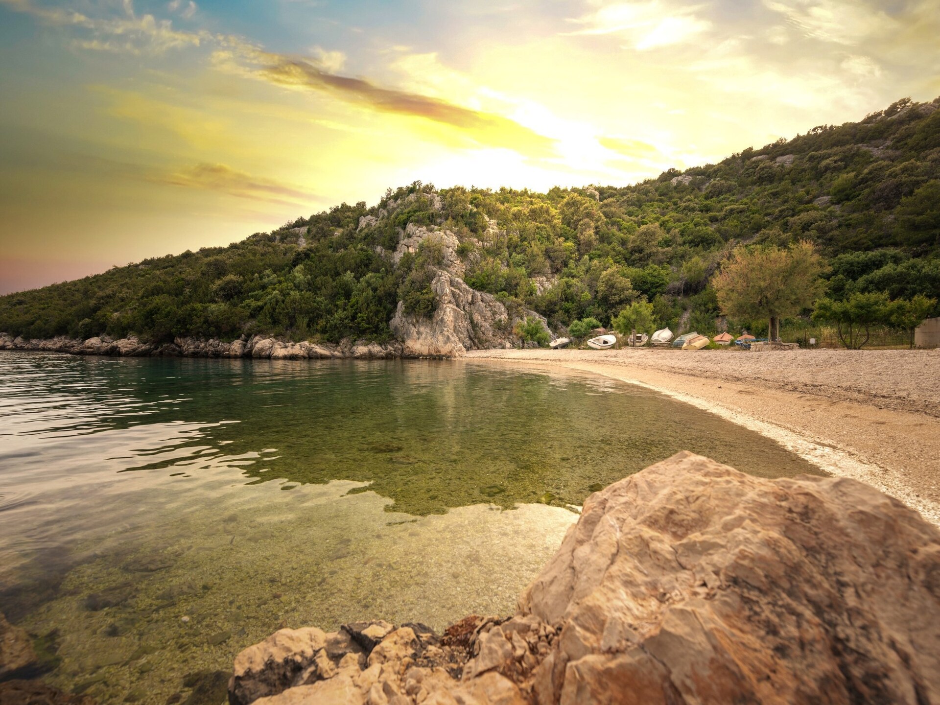 Aan het strand: Ruim appartement in Vinišće voor 4 personen - foto 11