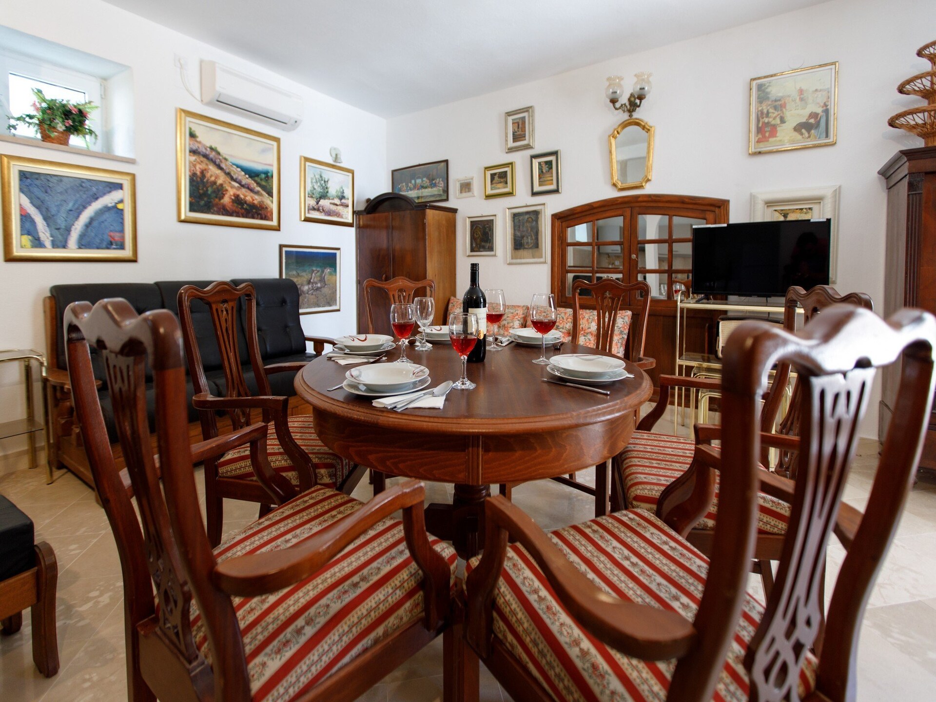 Villa Balarin: Stenen vakantiehuis met terras en uitzicht op zee in Bol, Brač - foto 6