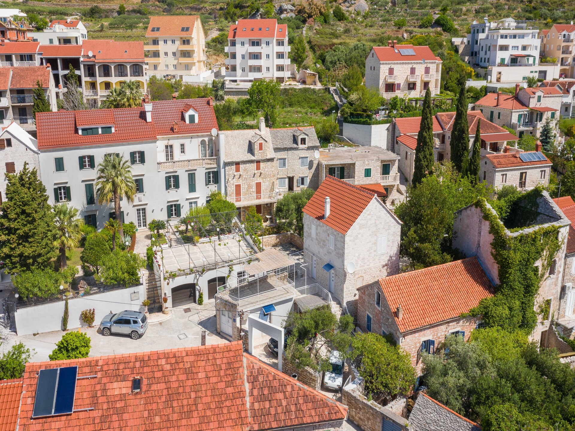 Villa Balarin: Stenen vakantiehuis met terras en uitzicht op zee in Bol, Brač - foto 29