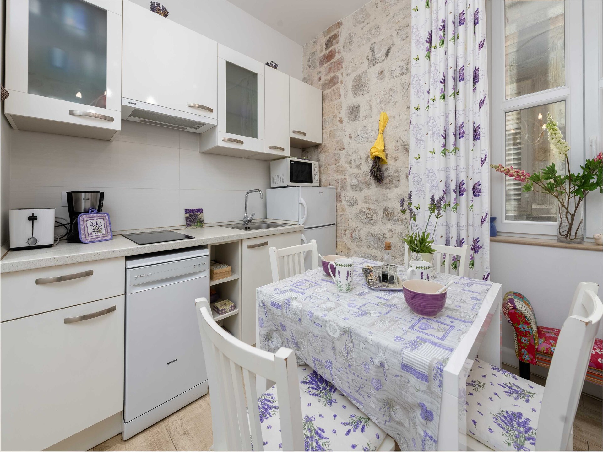 Authentiek appartement in de oude stad van Dubrovnik, vlakbij het strand - foto 9
