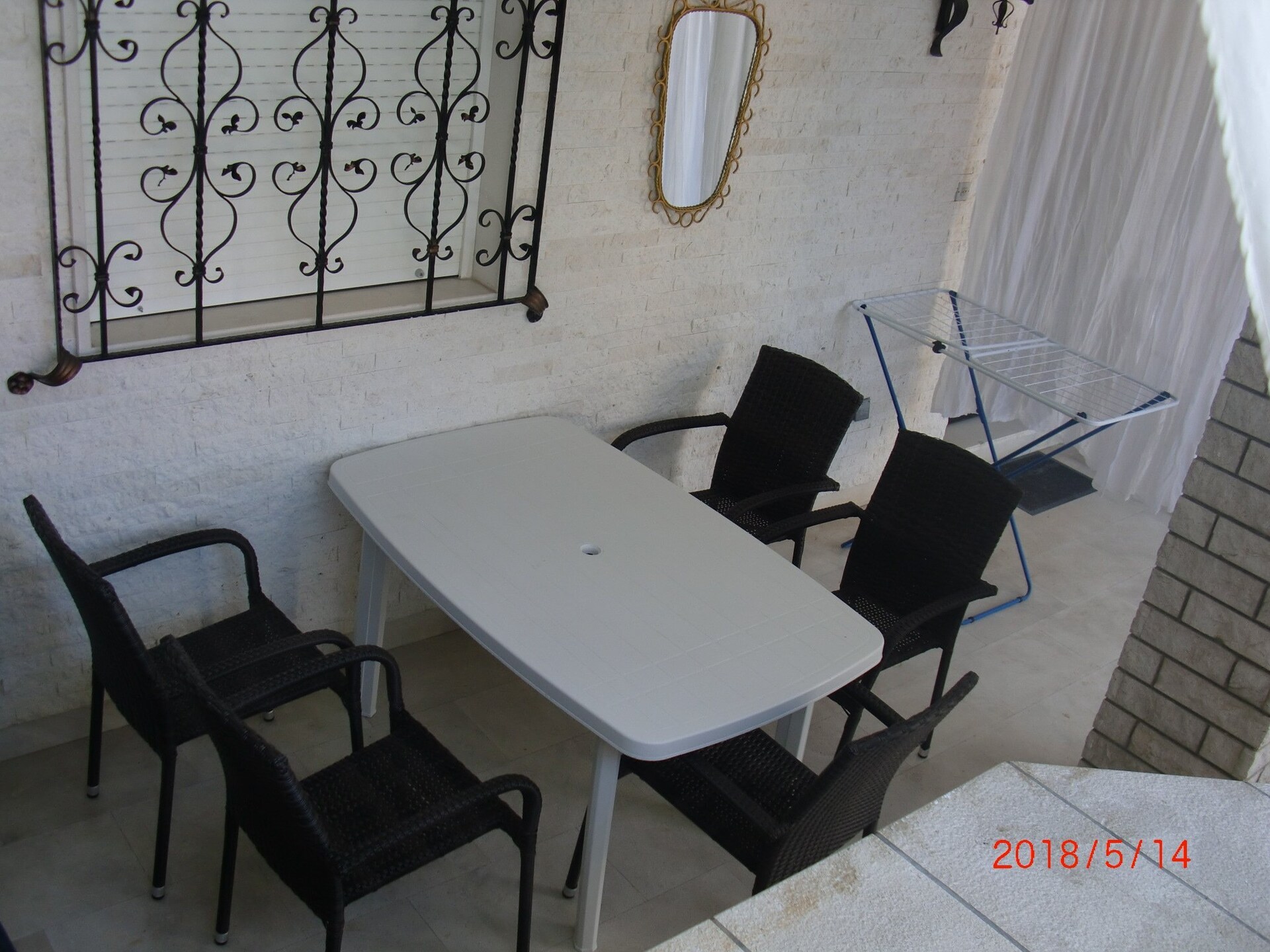 Comfortabel appartement met terras aan de kust van Sumpetar, 100m van zee - foto 11