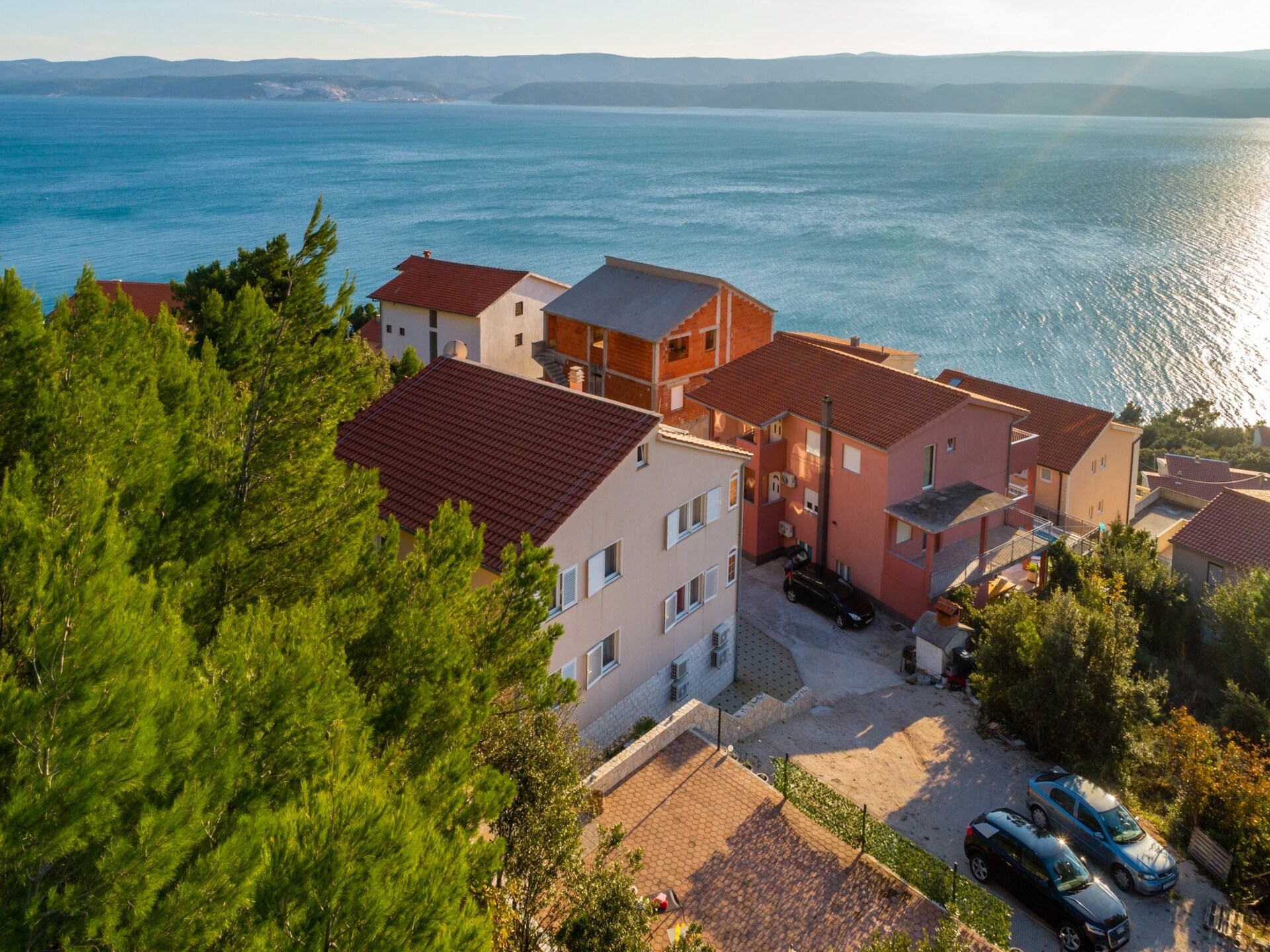 Studio met balkon en uitzicht op zee in het rustige Stanici bij Omiš - foto 24