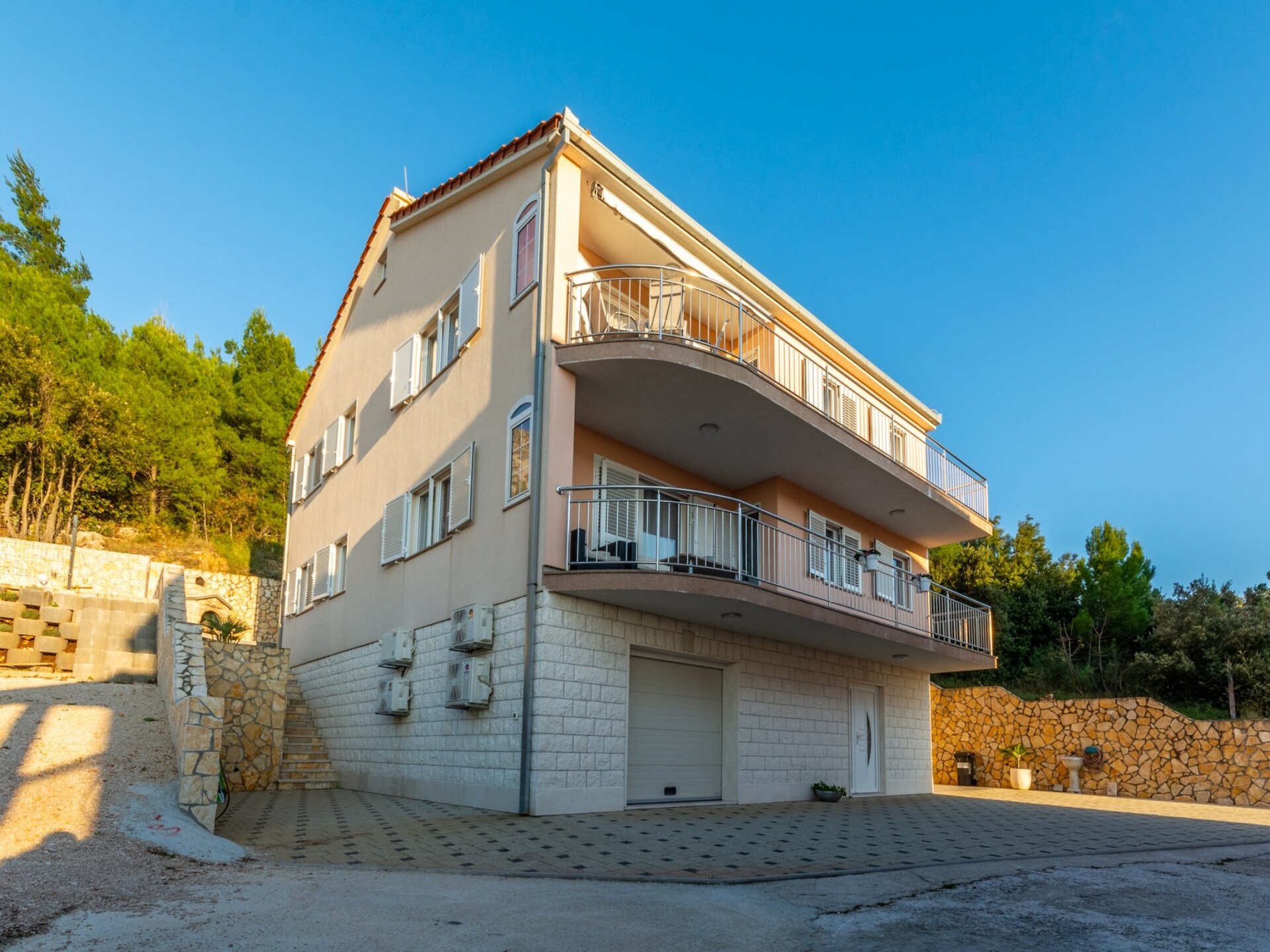 Studio met balkon en uitzicht op zee in het rustige Stanici bij Omiš - foto 27
