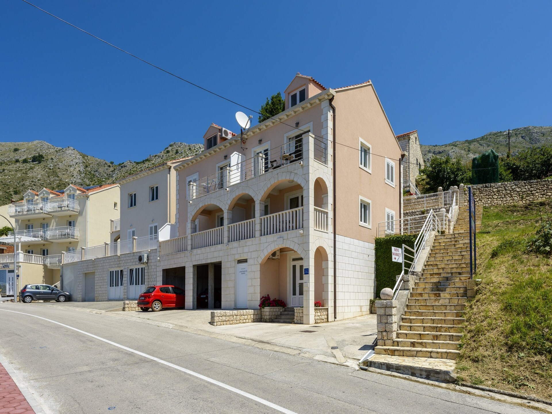 Comfortabel appartement met terras en zeezicht in Plat, vlakbij Dubrovnik - foto 3