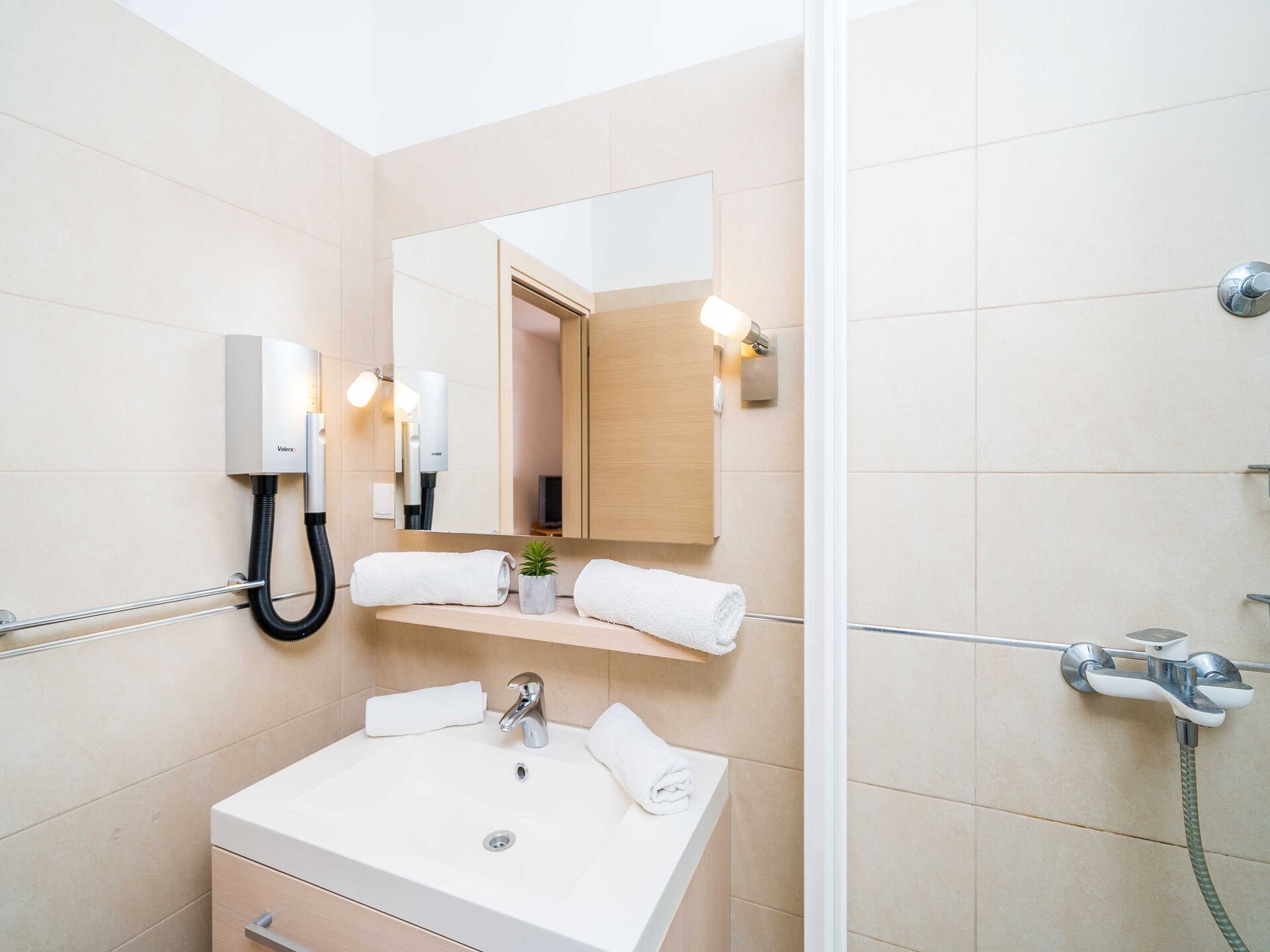 Comfort Studio aan Zee in Mlini met Gedeeld Zwembad en Zeezicht - foto 10