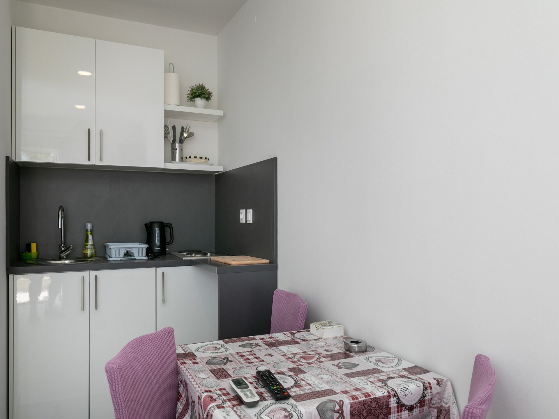Knusse studio voor 3 personen vlakbij zee in het idyllische Mlini - foto 2
