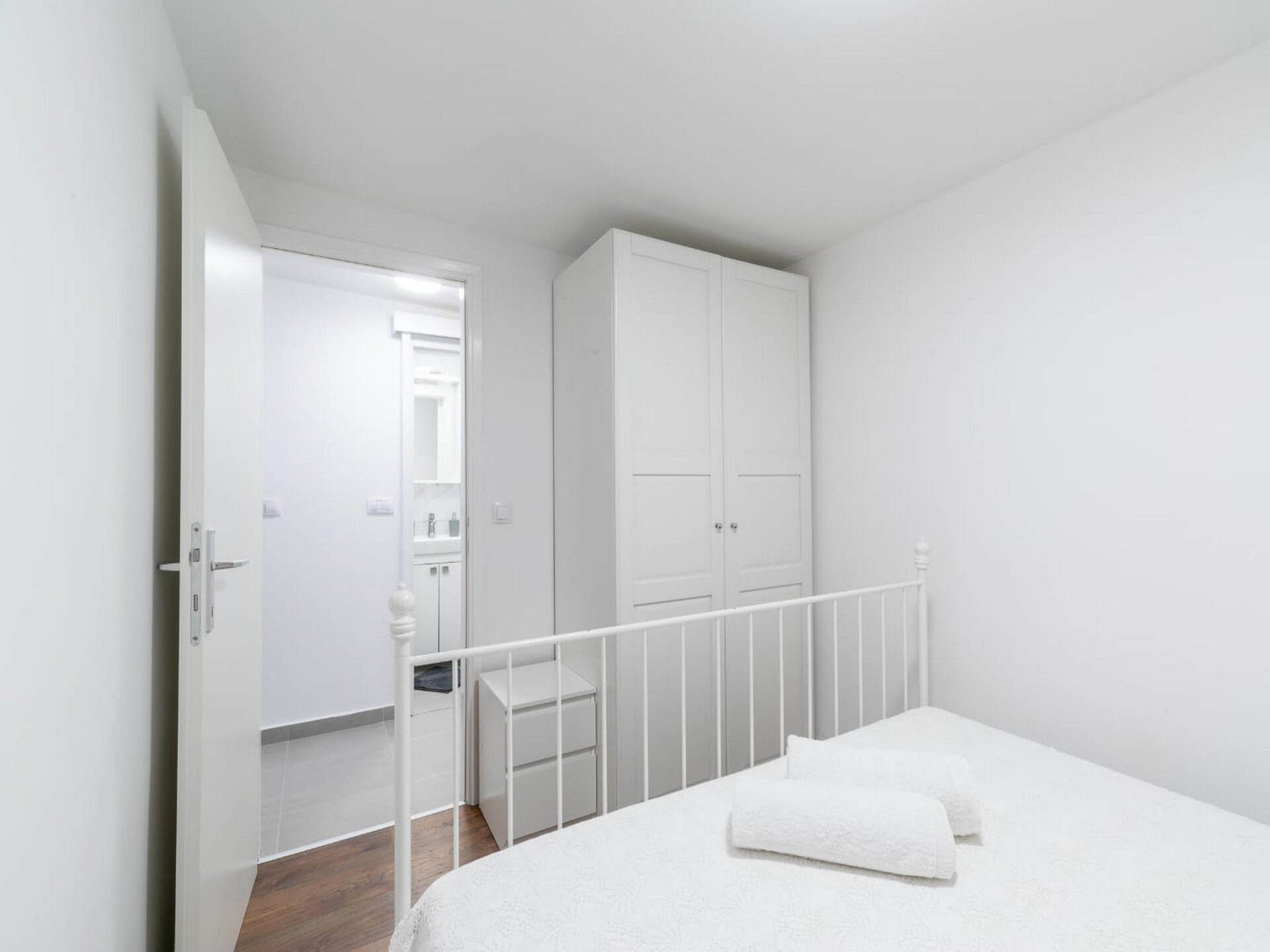 Authentiek stenen huis voor 7 bij Smokvica met zwembad en zeezicht - foto 16