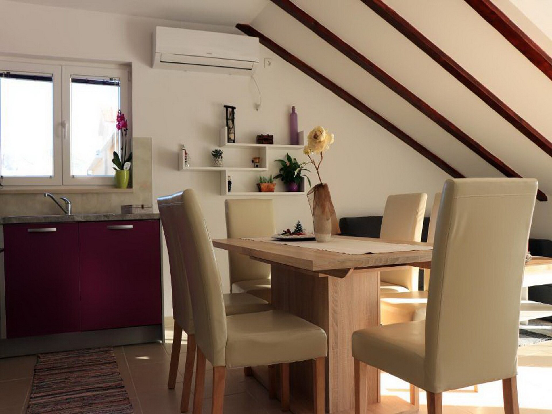Zonovergoten appartement met terras en zeezicht in Orebić, op 100m van strand - foto 4
