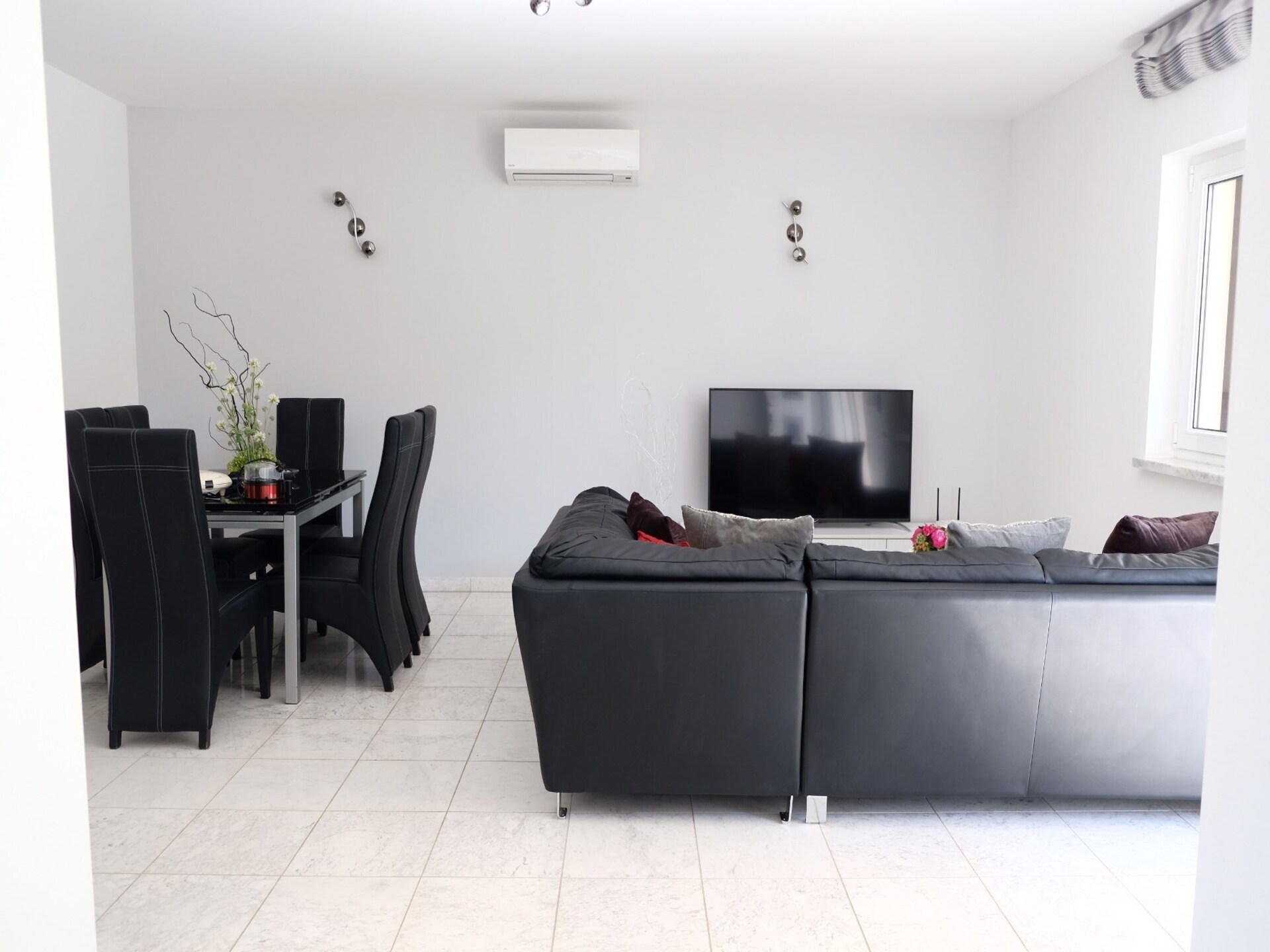 Aan het strand: Ruim appartement in Povlja voor 4 personen - foto 5