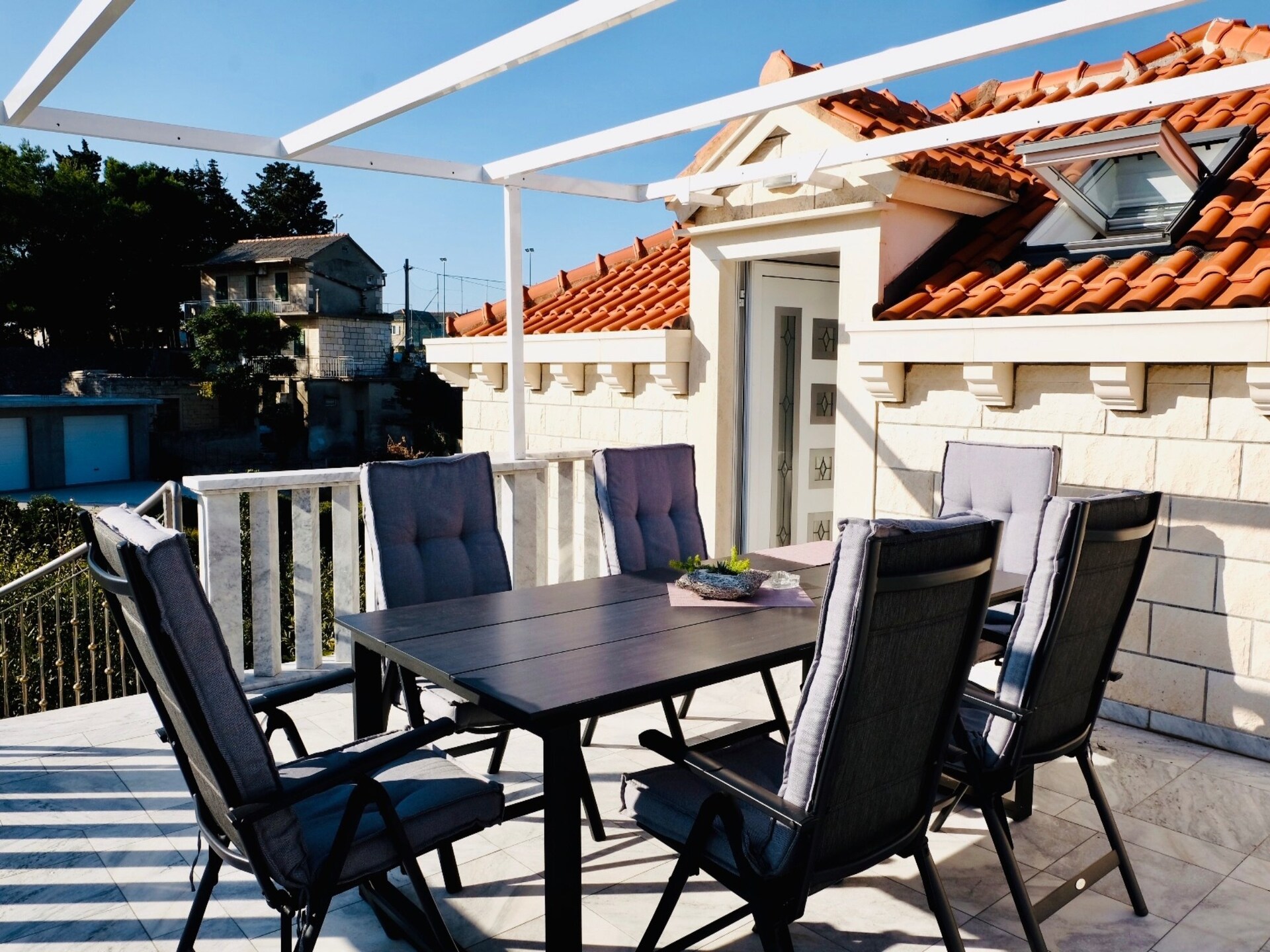 Appartement met terras op 200m van zee in Povlja, Brač - foto 17