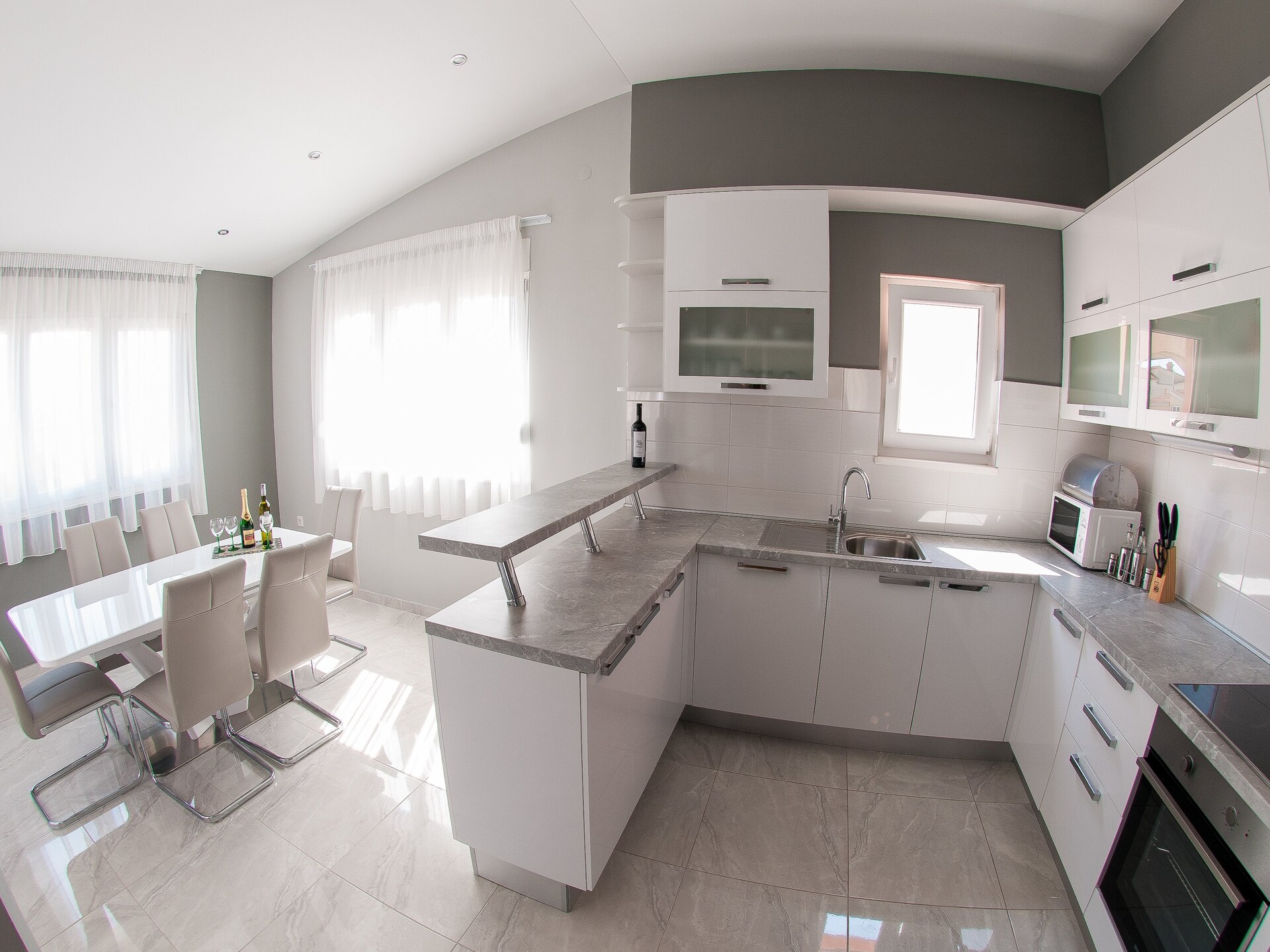 Luxe 3-slaapkamer appartement met terras in Stobrec, vlakbij Split - foto 16