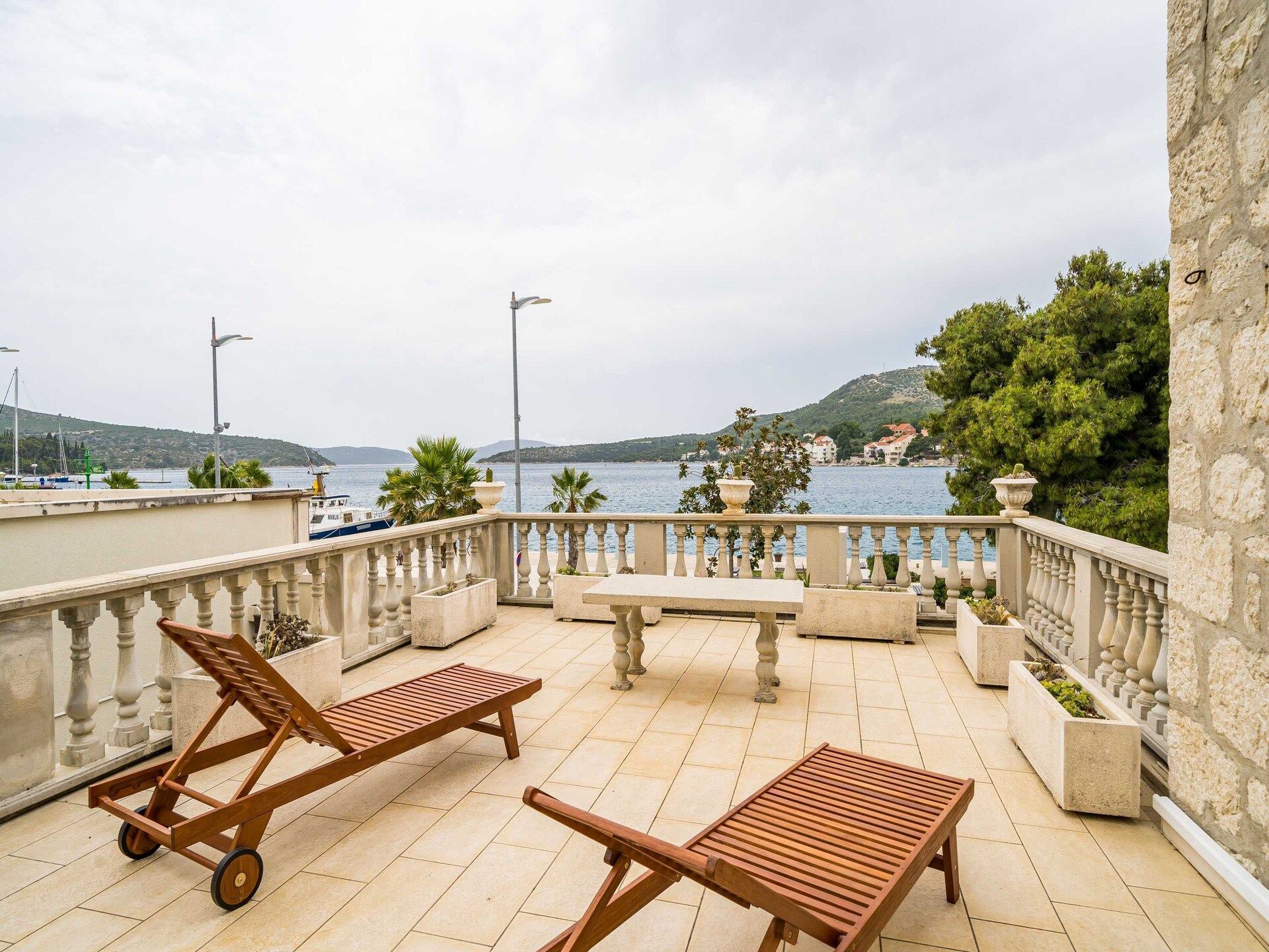 Villa Ro-Ma: Ruim vakantiehuis aan zee met terras en uitzicht in Slano - foto 44