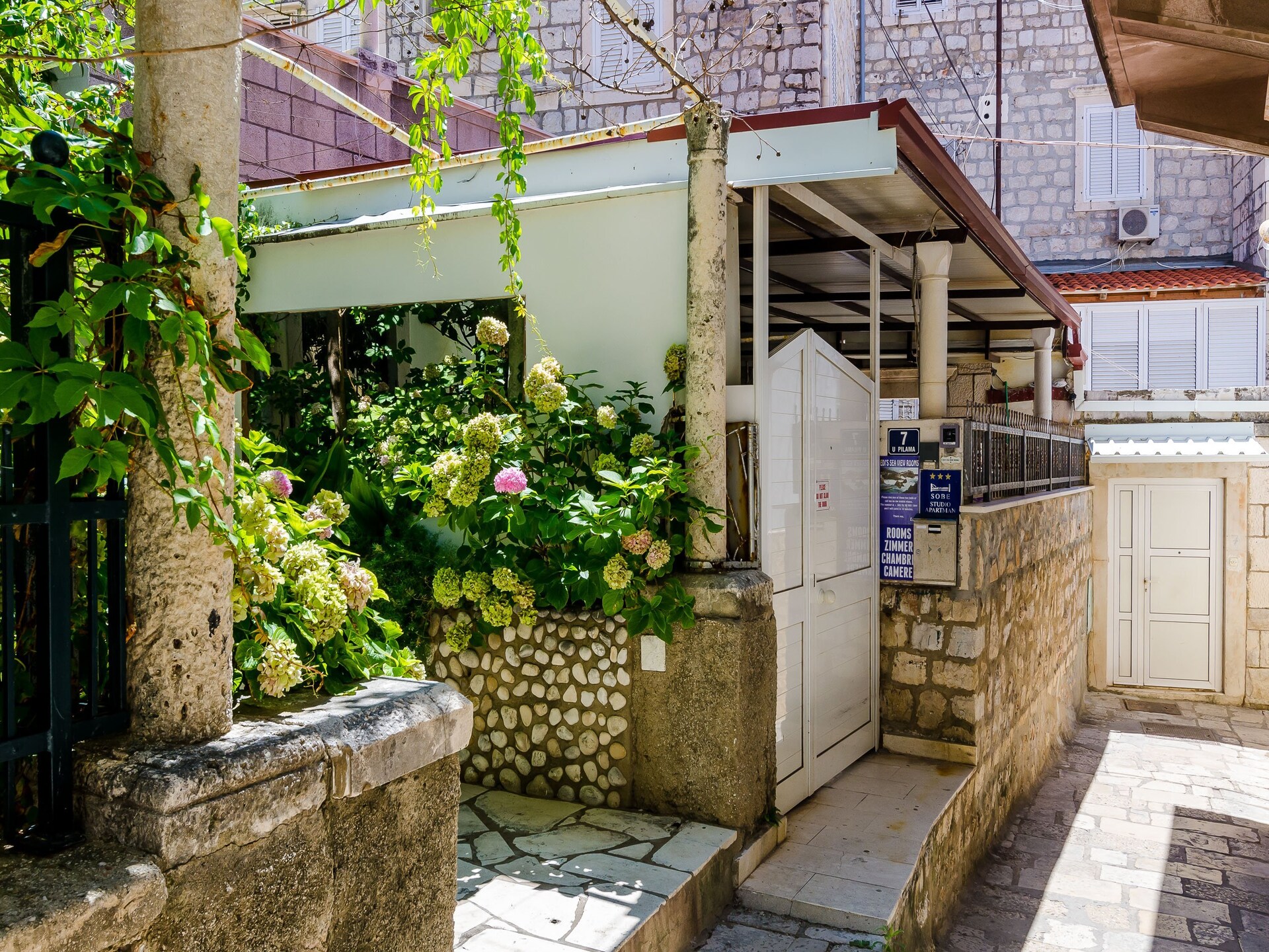 Triple Kamer met Zeezicht op 100m van Strand in Dubrovniks Oude Stad - foto 29