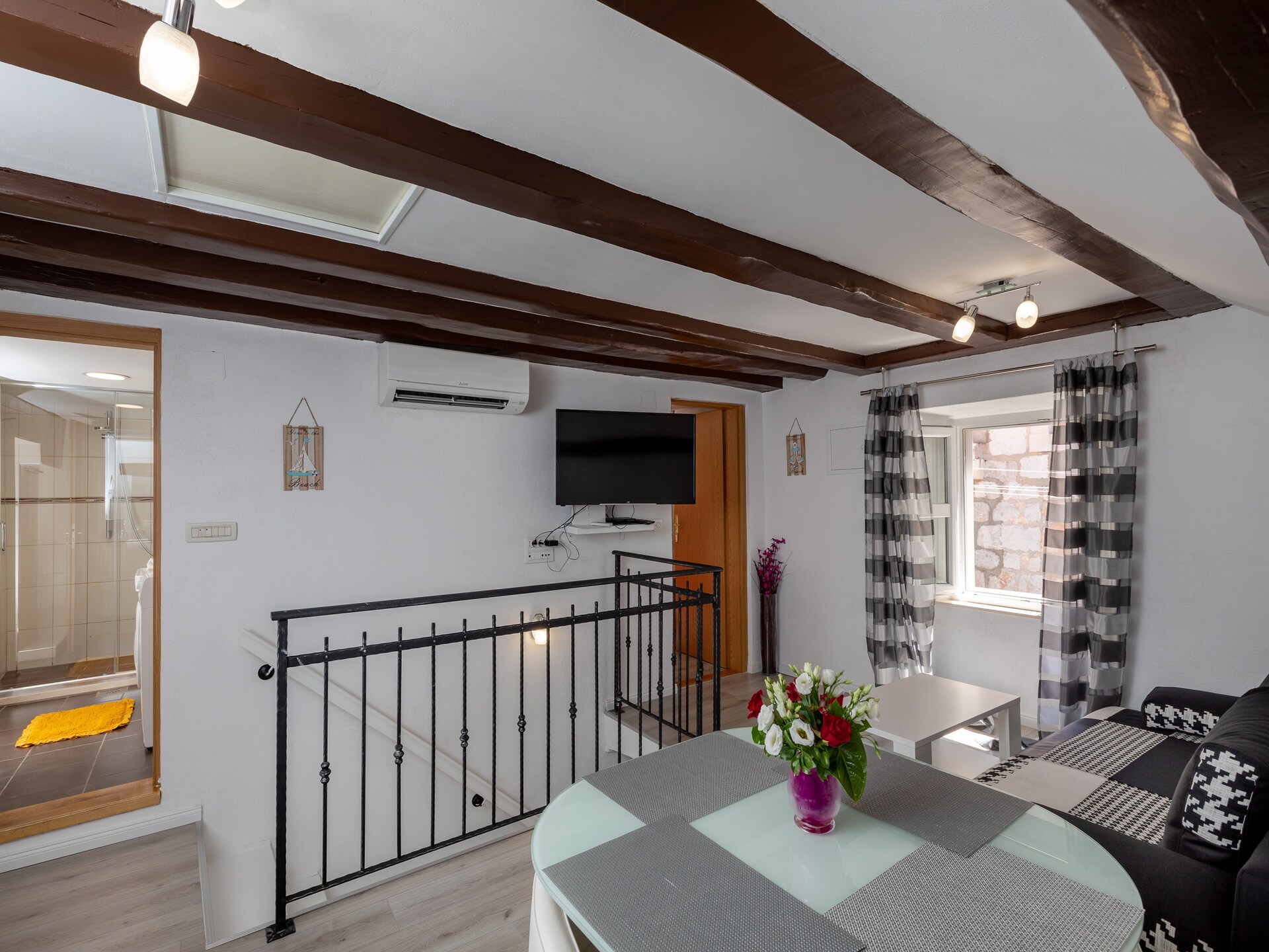 Knus nestje in de oude stad van Dubrovnik, vlak bij Stradun - foto 2