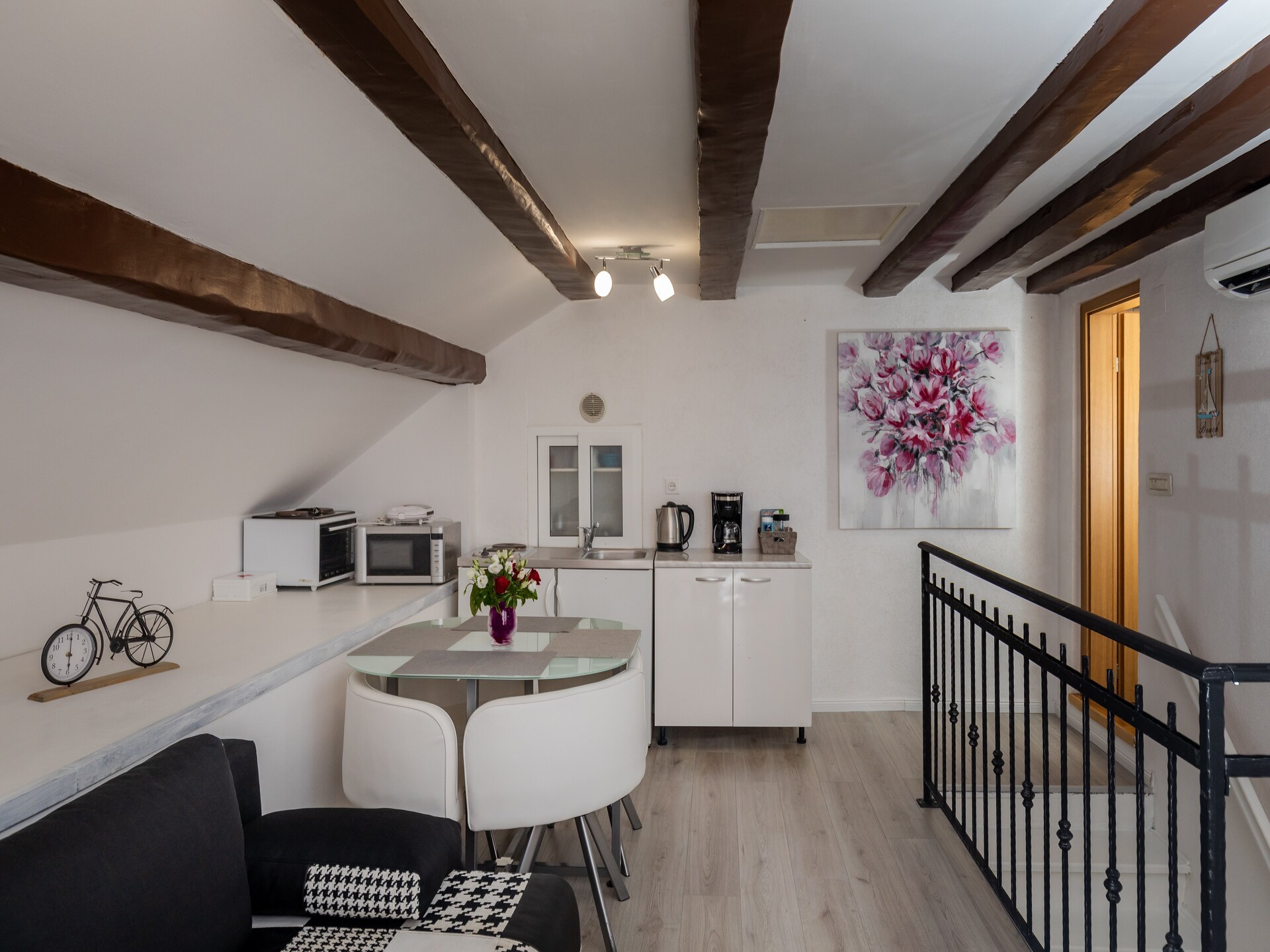 Knus nestje in de oude stad van Dubrovnik, vlak bij Stradun - foto 1