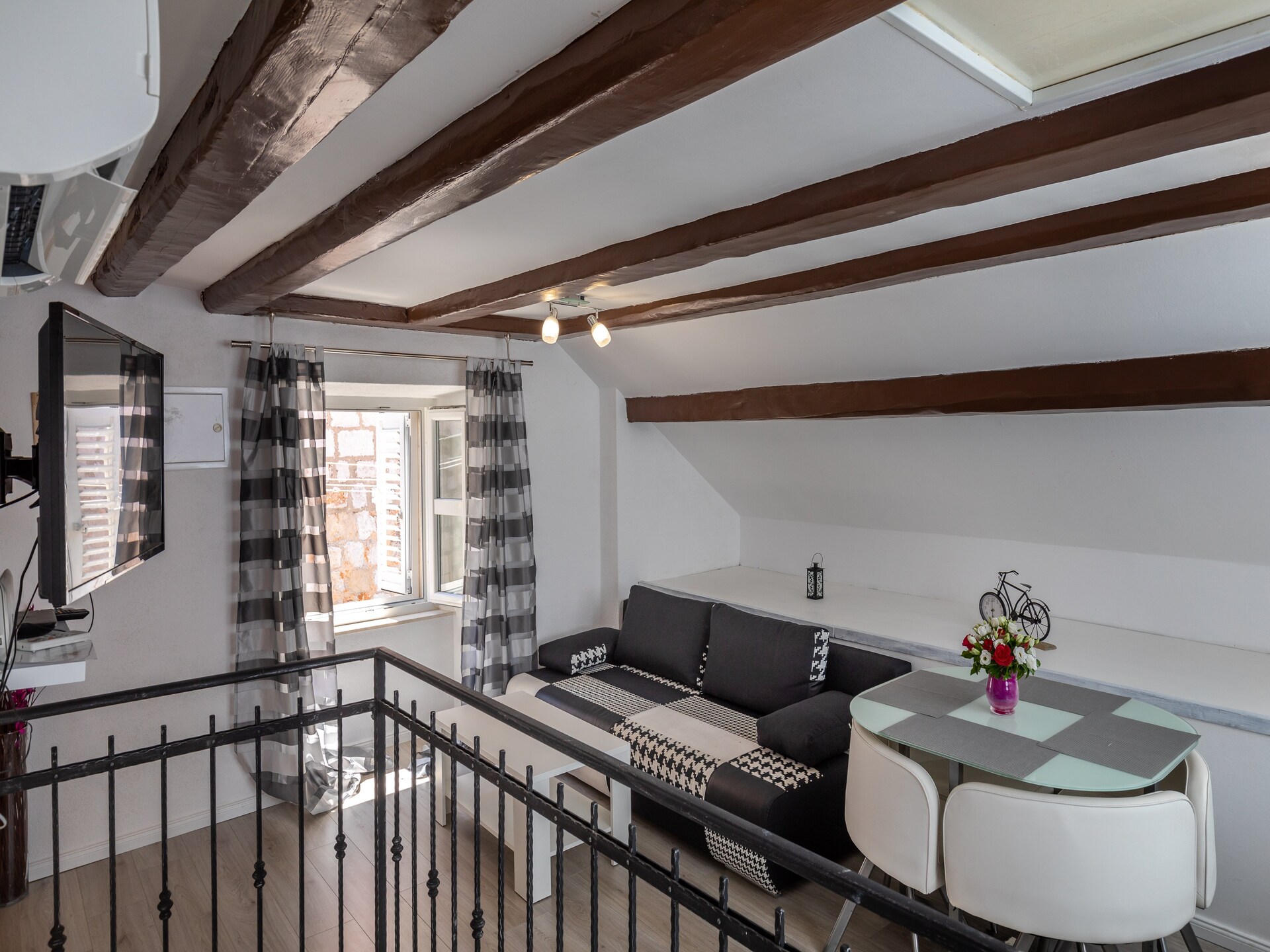 Knus nestje in de oude stad van Dubrovnik, vlak bij Stradun - foto 15
