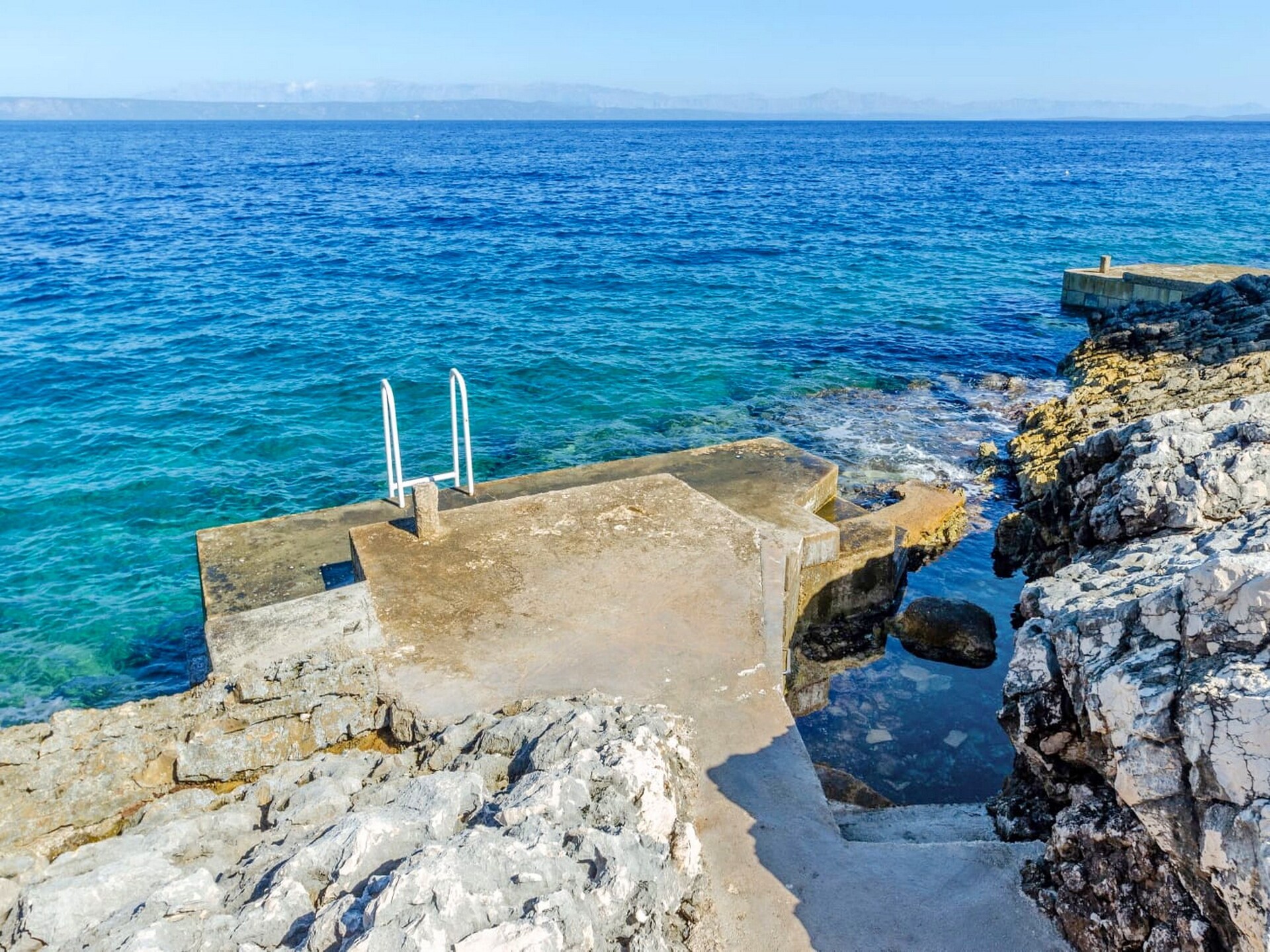 Zeezichtvakantiehuis Marija: Vrijstaand aan de Adriatische kust in Prigradica voor 8 personen - foto 38