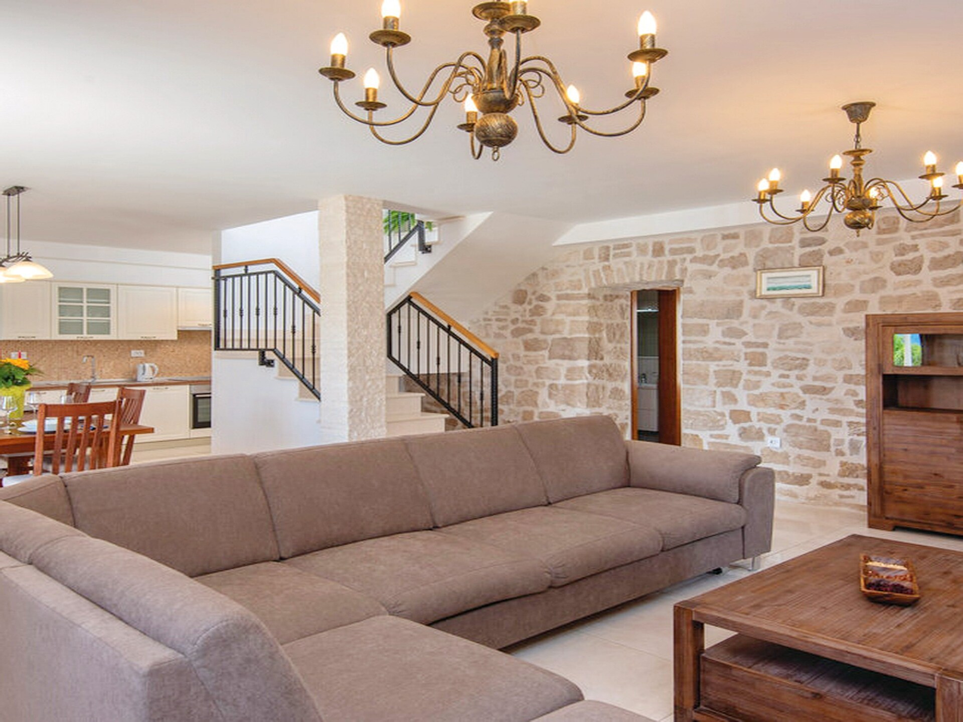 Vakantiehuis in Lovište met privézwembad en zeezicht - foto 2