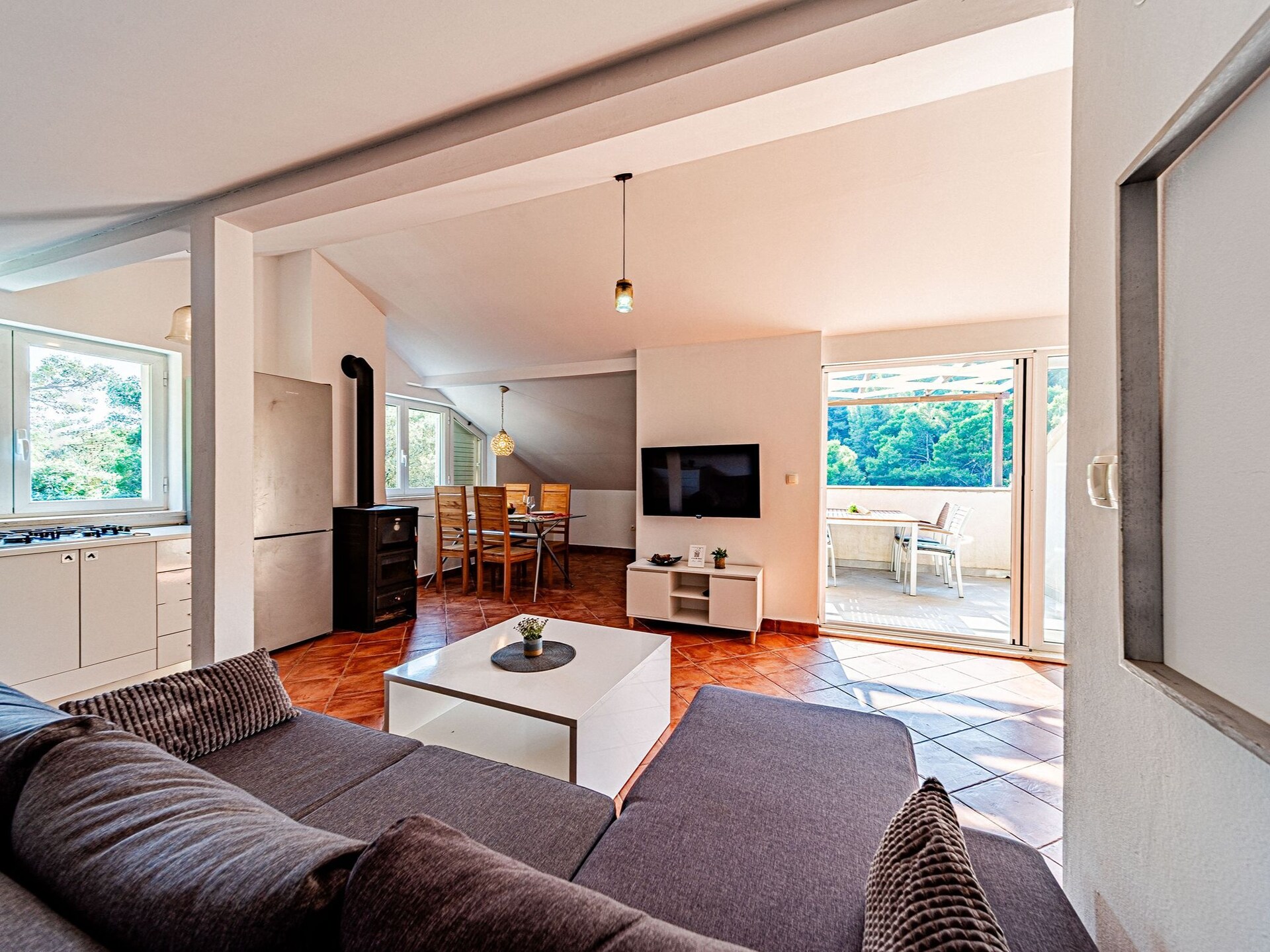 Eilandjuweel aan de Korcula kust: 5-slaapkamer appartement vlakbij zee - foto 10