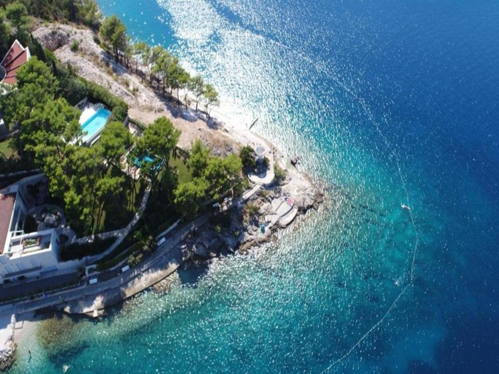 Studio aan zee in Povlja, Brač – 50m van strand met terras en BBQ - foto 37