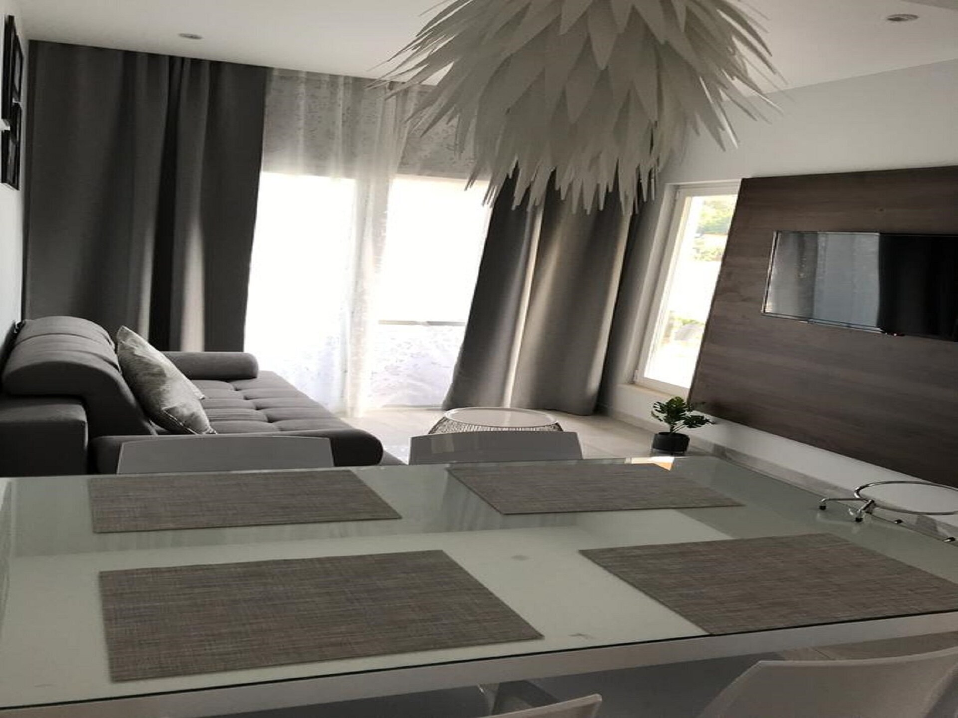 Appartement aan zee in Prižba met terras en uitzicht op de Adriatische Zee - foto 2