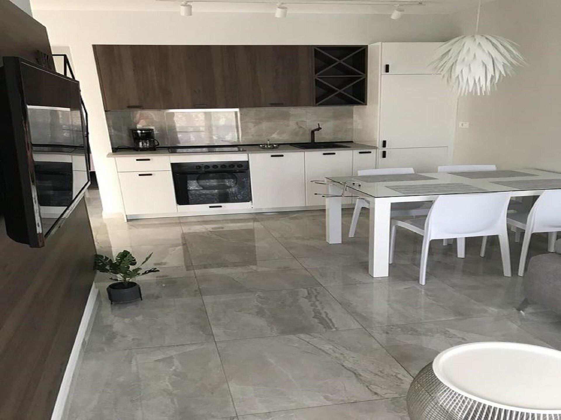 Appartement aan zee in Prižba met terras en uitzicht op de Adriatische Zee - foto 6