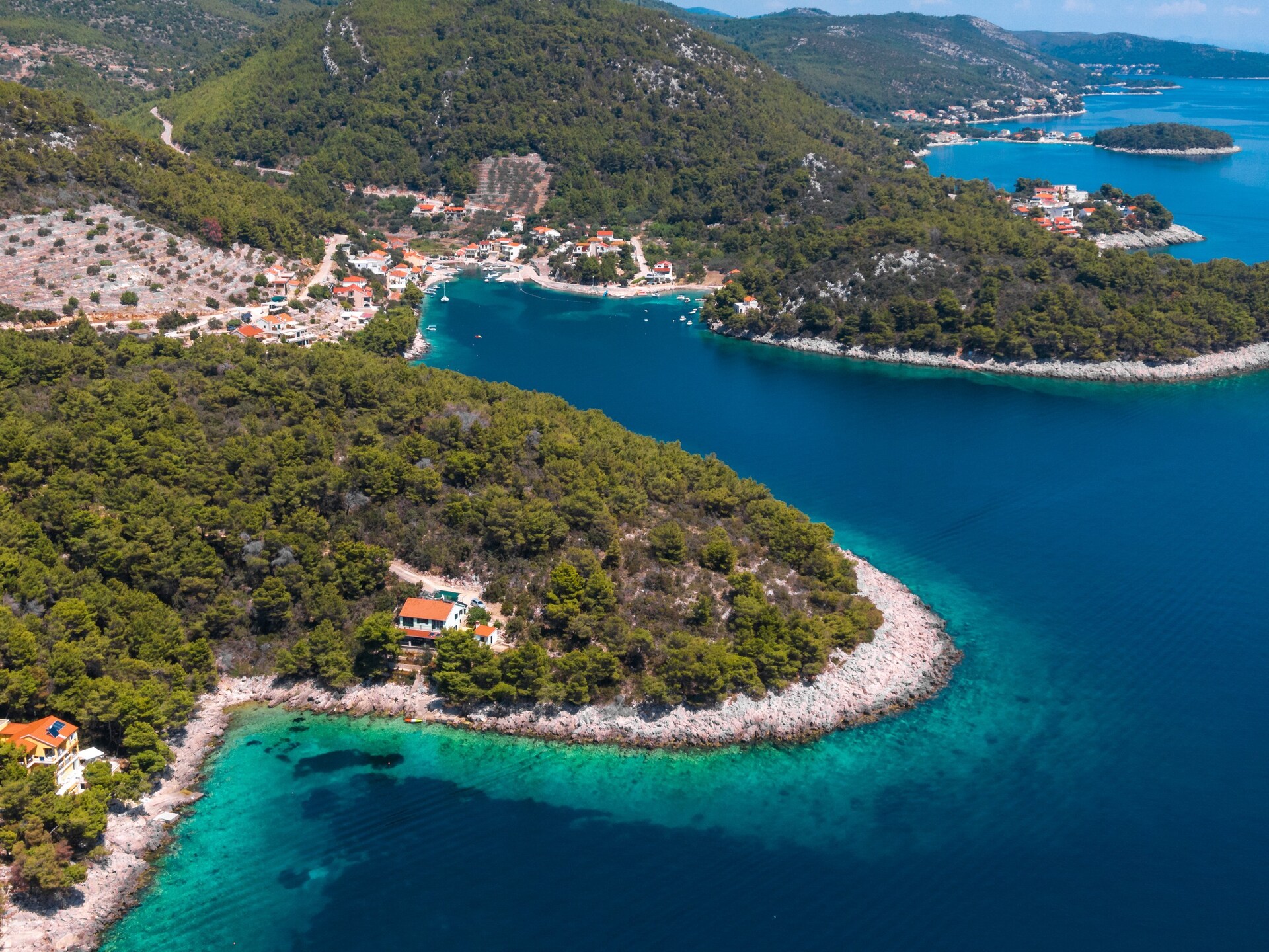 Ruim vakantiehuis Melanie aan zee op Korčula voor 10 personen - foto 1