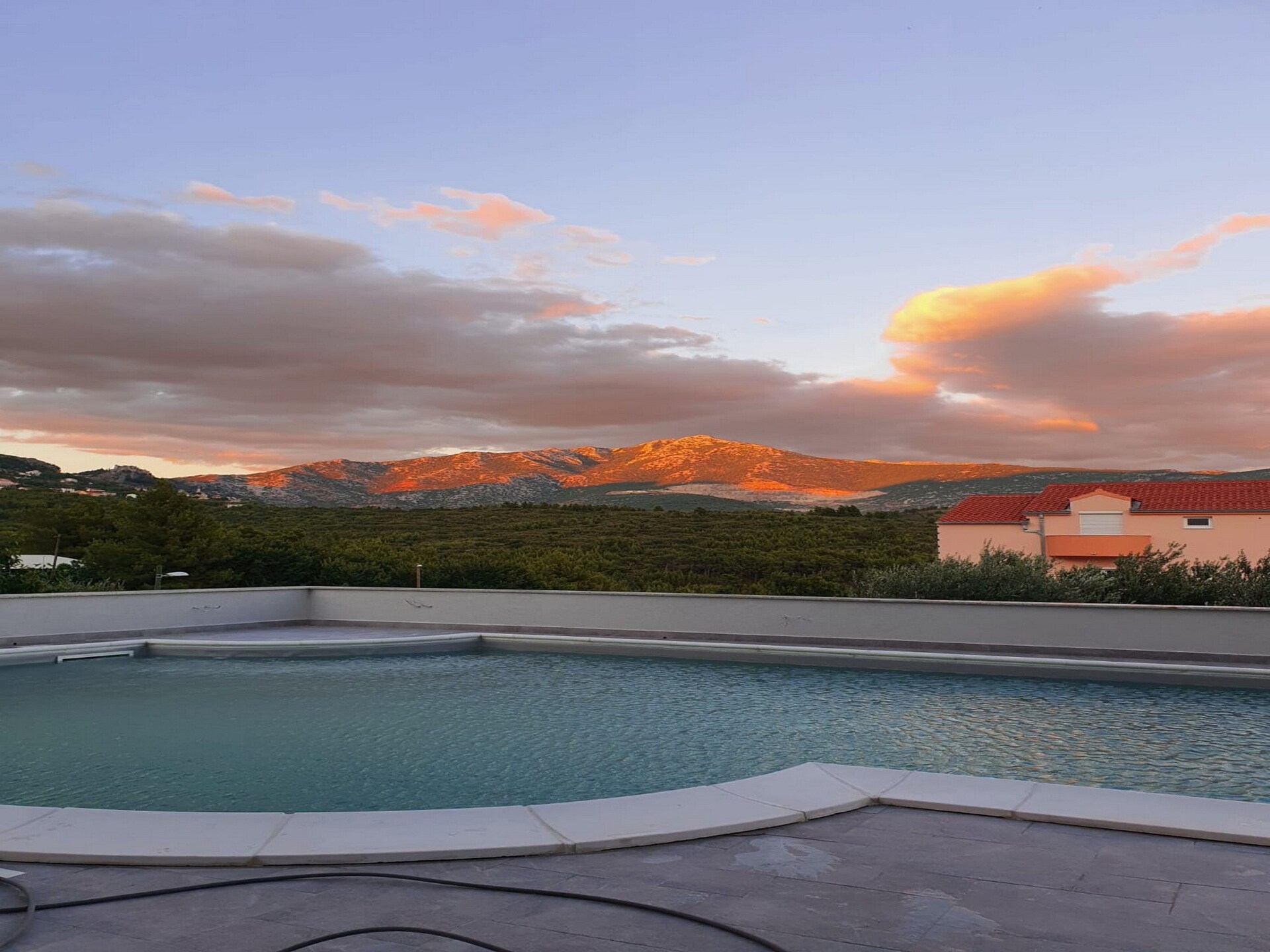 Ruim appartement voor 5 personen in Solin met gedeeld zwembad · 80 m² - foto 7
