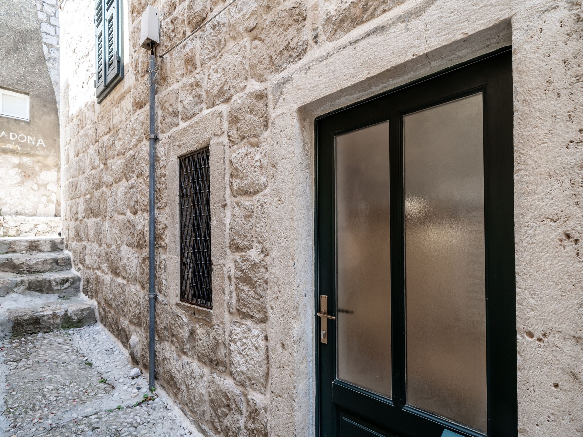 Knusse kamer binnen stadsmuren Dubrovnik, 200m van strand - foto 21