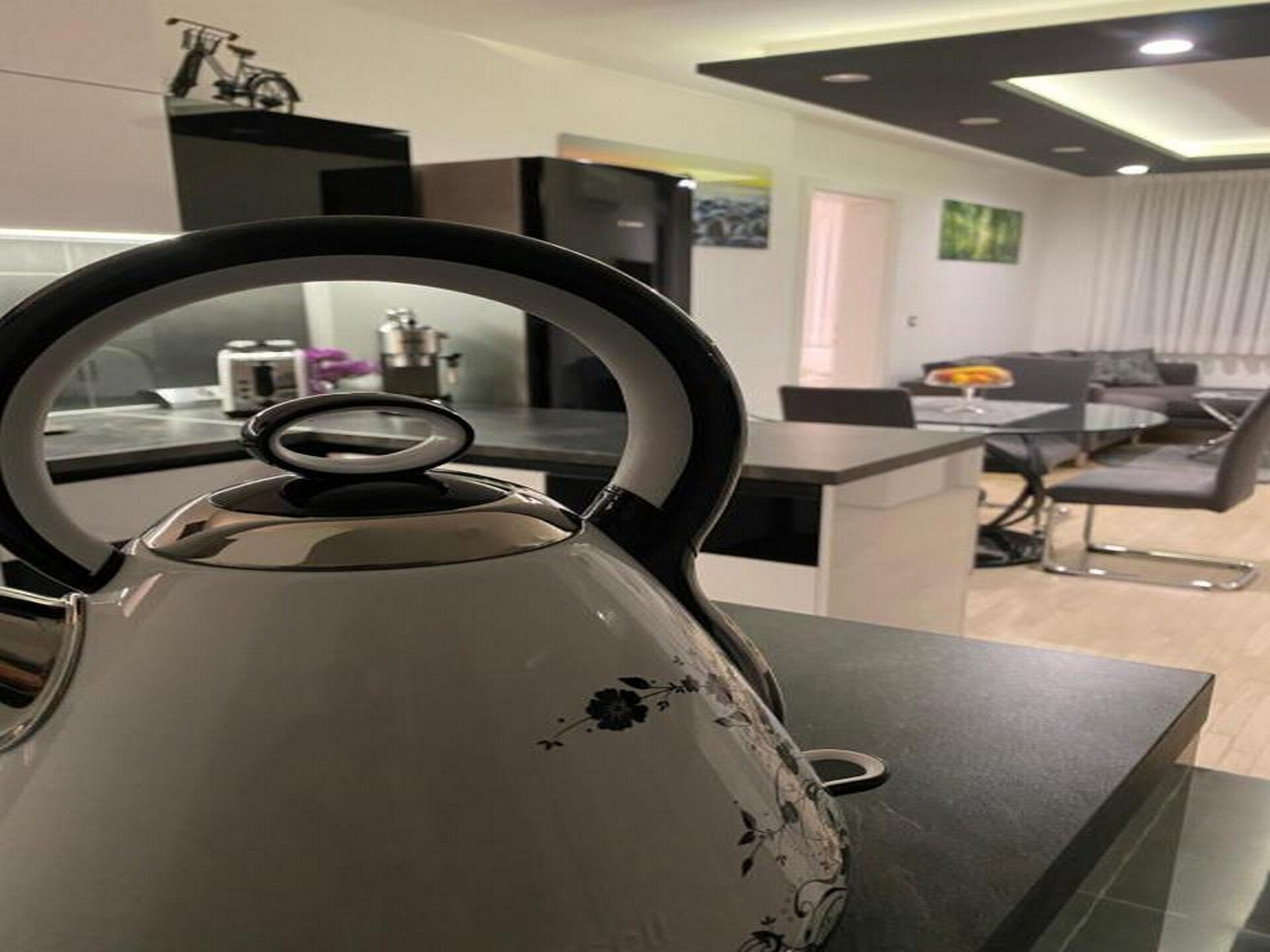 Ruim appartement met 2 slaapkamers in het hart van Zagreb - foto 7
