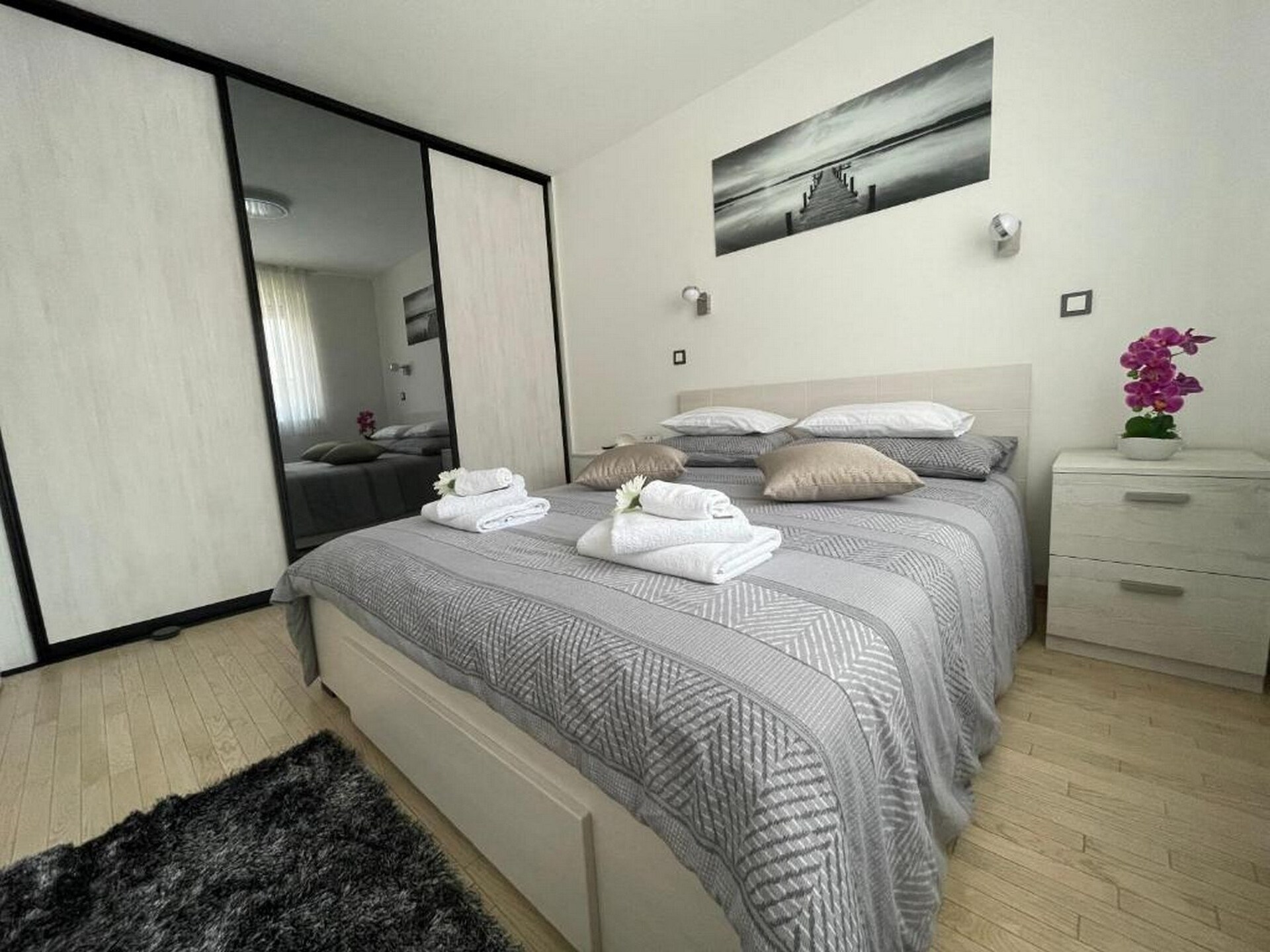 Ruim appartement met 2 slaapkamers in het hart van Zagreb - foto 17