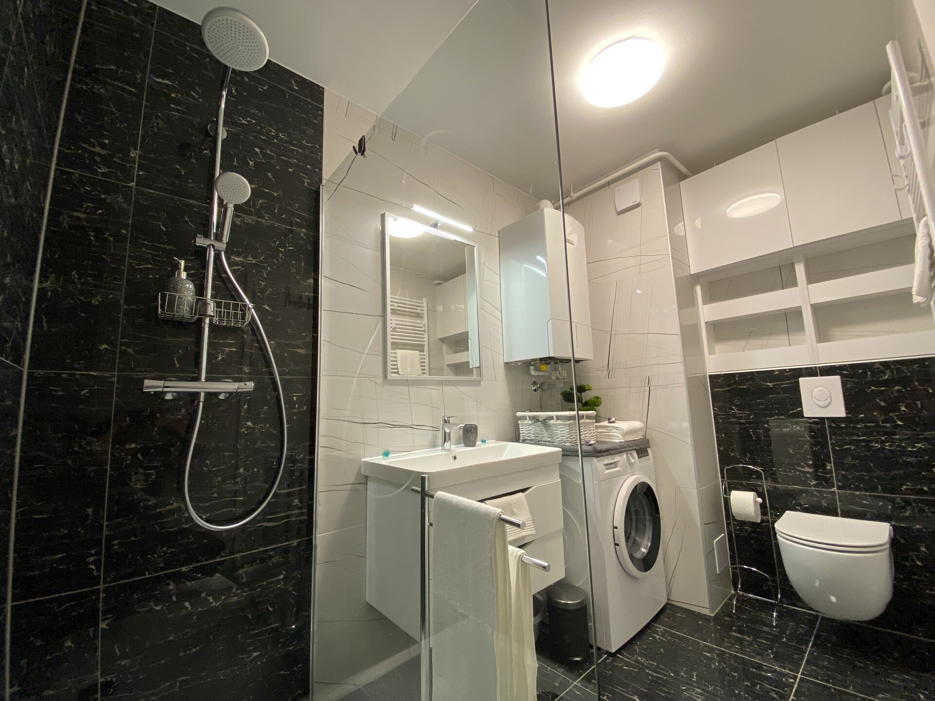 Ruim appartement met 2 slaapkamers in het hart van Zagreb - foto 23
