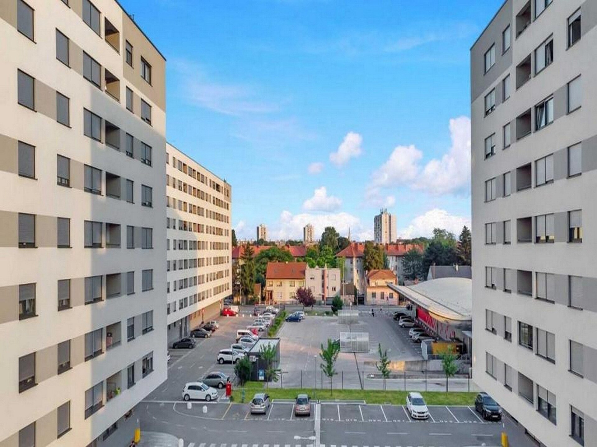 Ruim appartement met 2 slaapkamers in het hart van Zagreb - foto 29