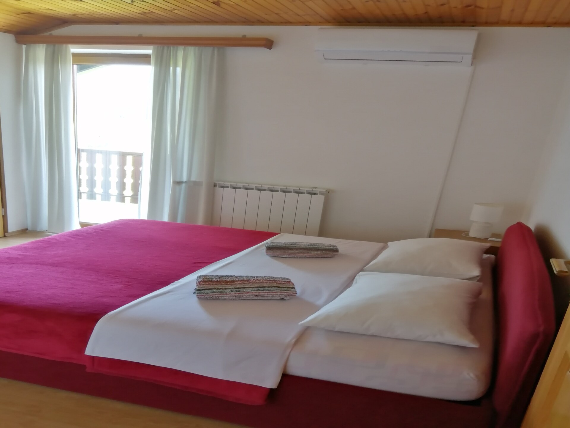 Modern appartement met terras bij Plitvicka Jezera - foto 4