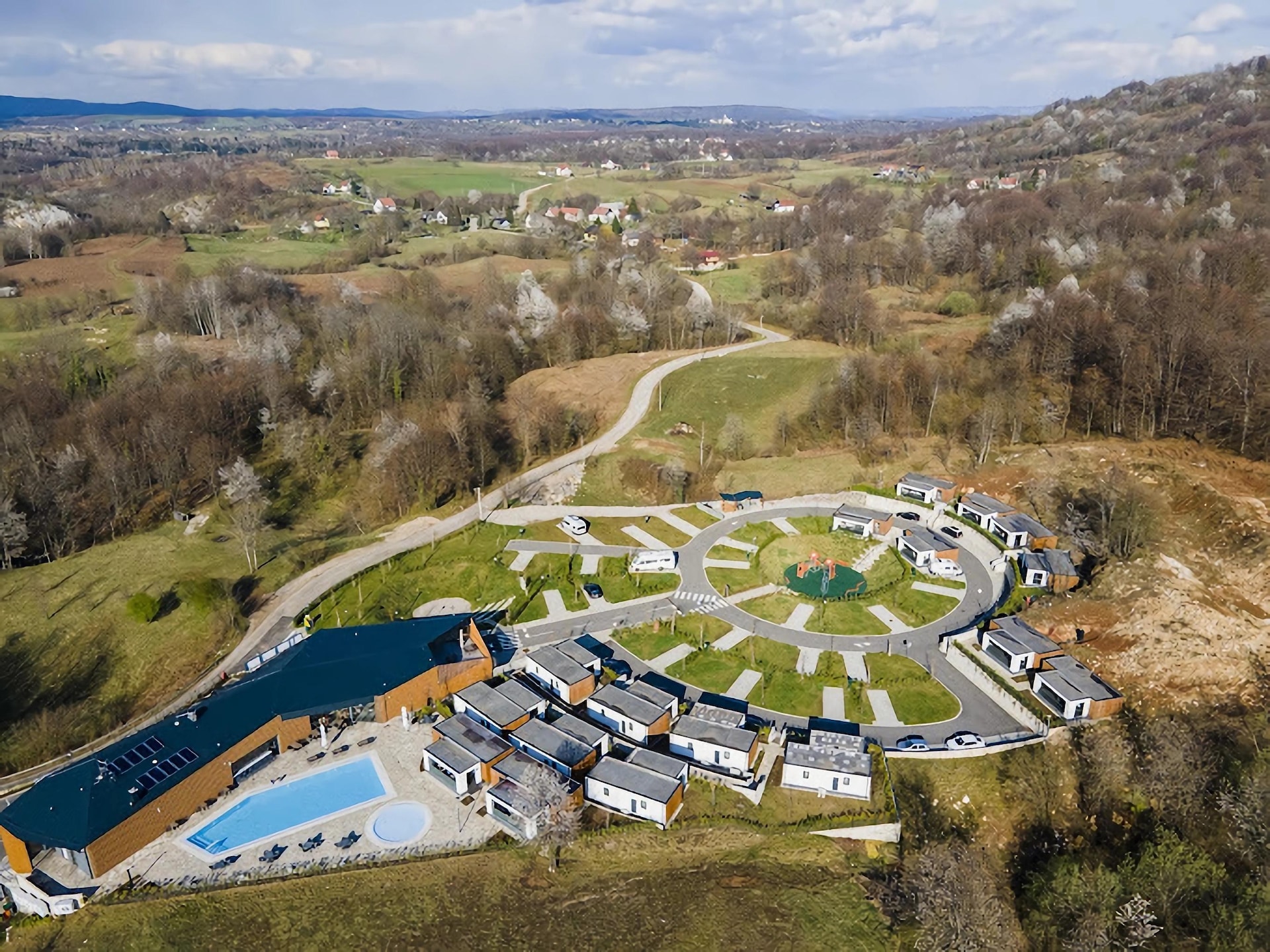 Modern appartement met terras bij Plitvicka Jezera - foto 9