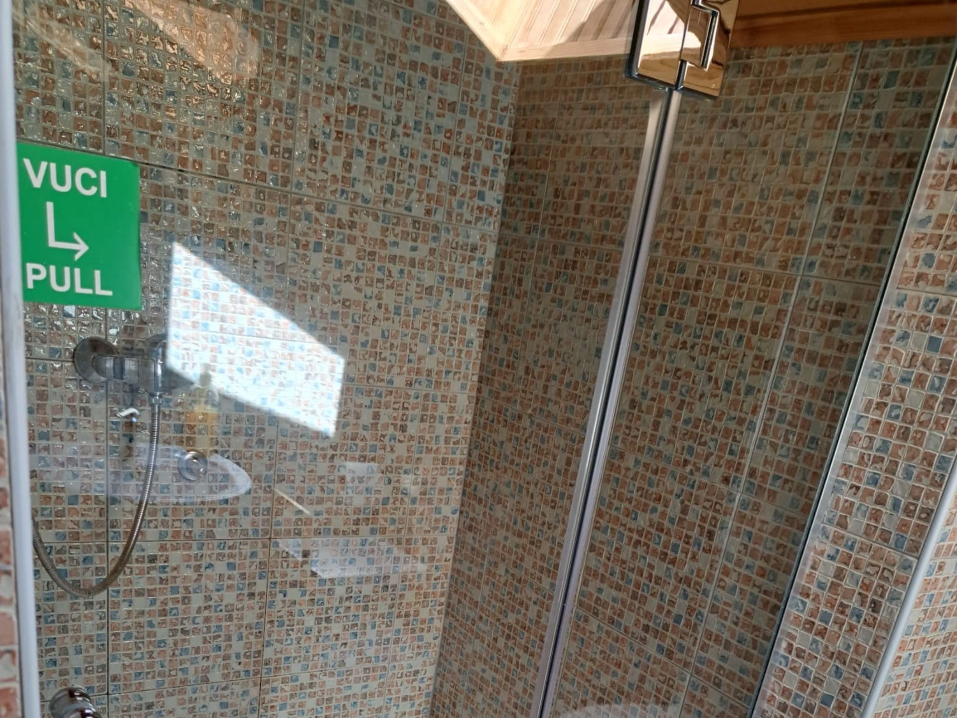 Modern appartement met terras bij Plitvicka Jezera - foto 37