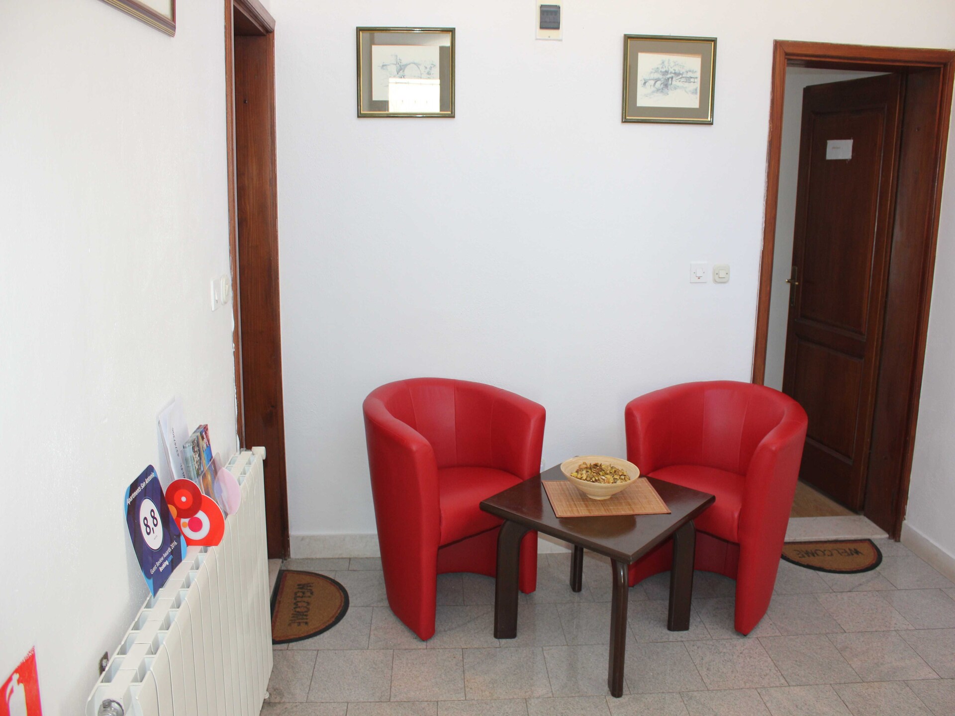 Kamer met balkon voor 3 in Ploče, vlak bij strand en haven - foto 9