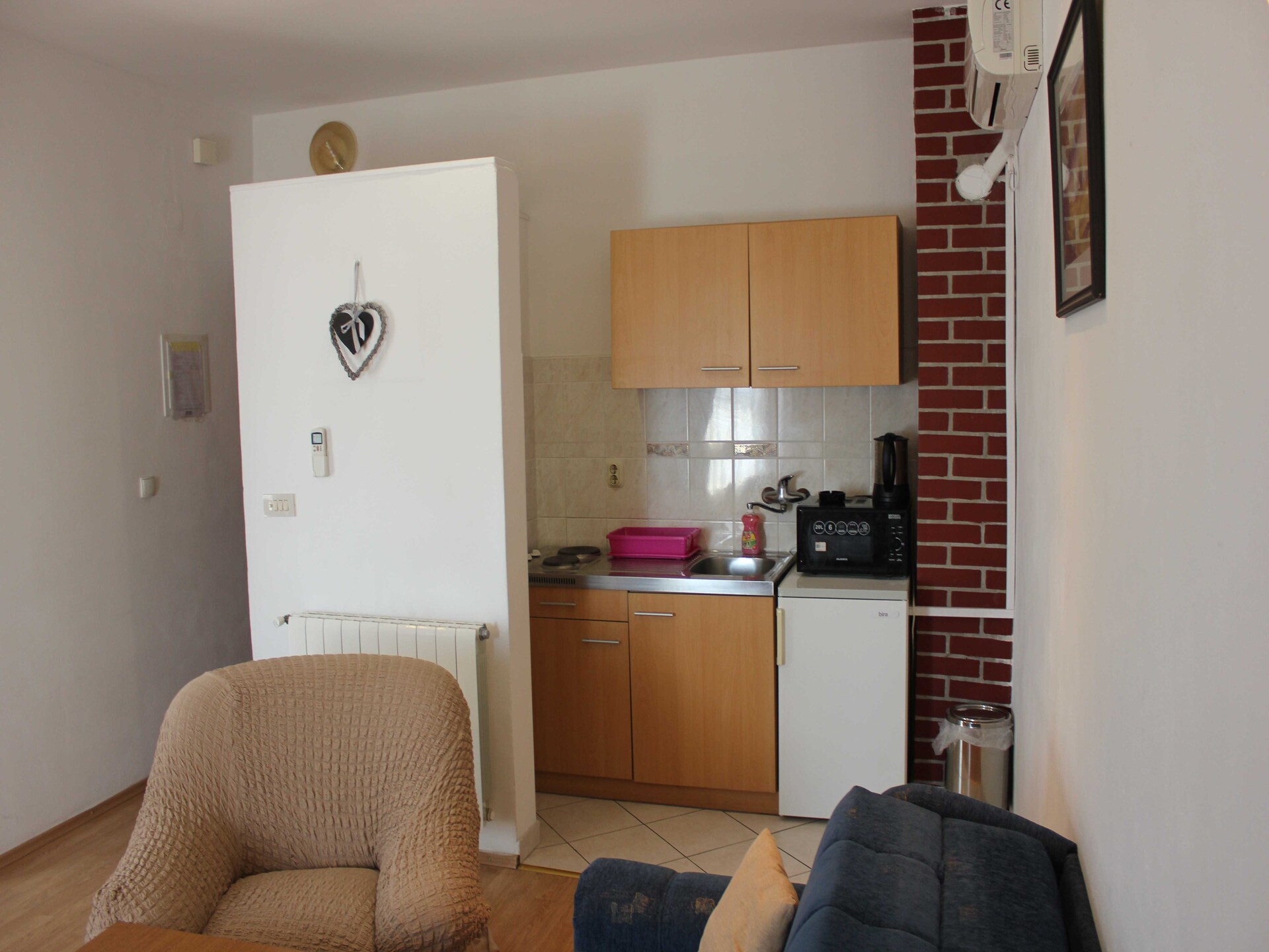 Comfortabel appartement met balkon in Ploče, 1,5 km van het strand - foto 6