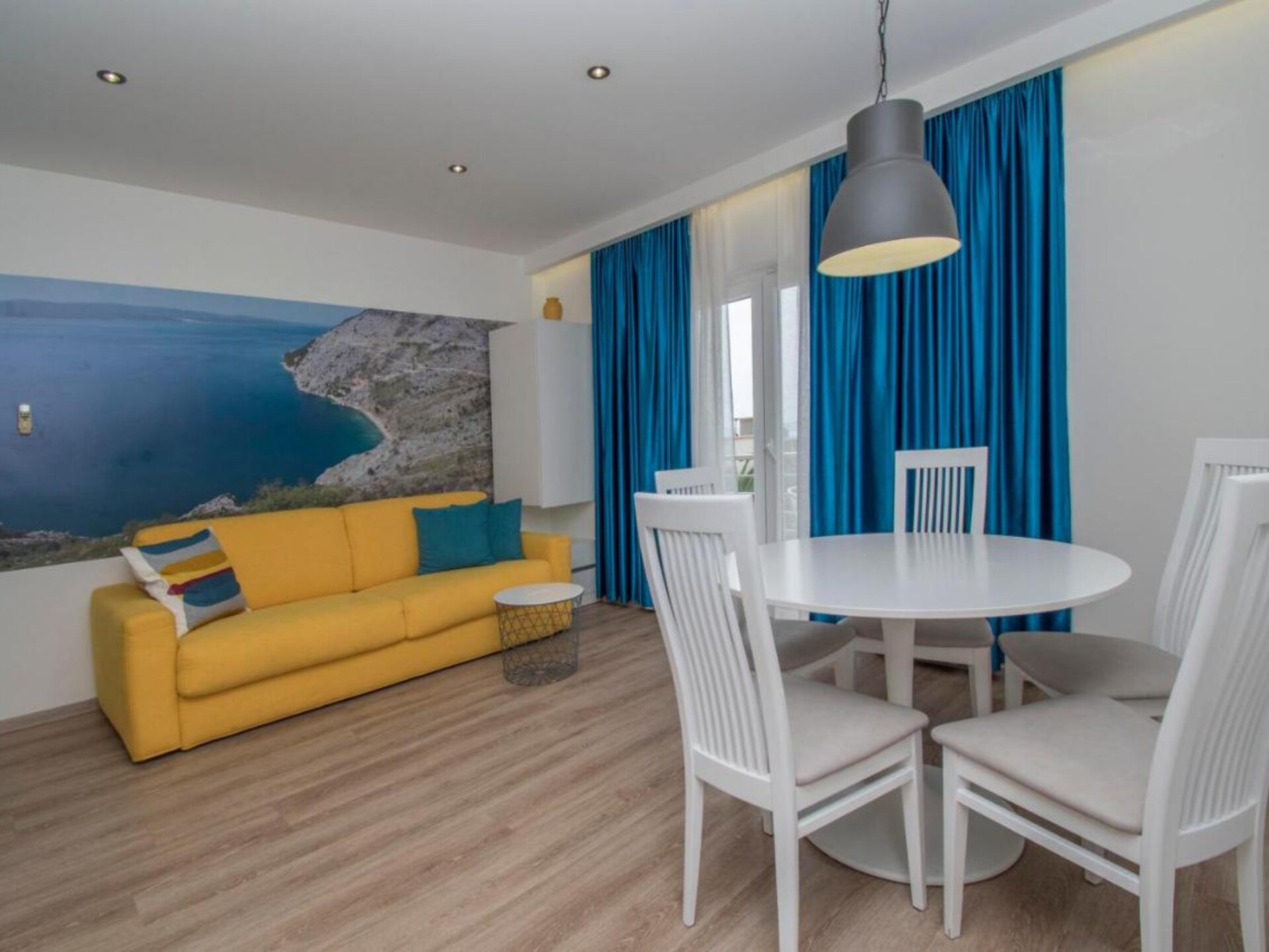 Op 300 m van het strand: Comfortabel appartement in Tucepi - foto 3