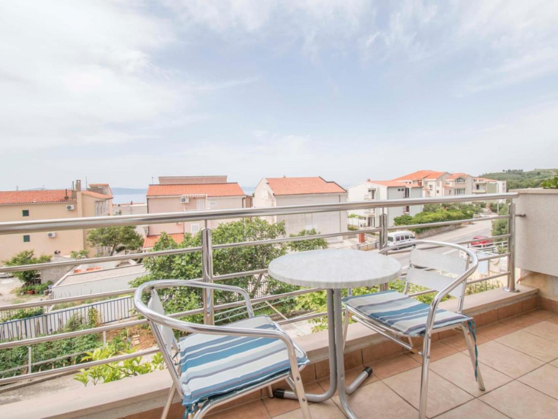 Op 300 m van het strand: Comfortabel appartement in Tucepi - foto 14