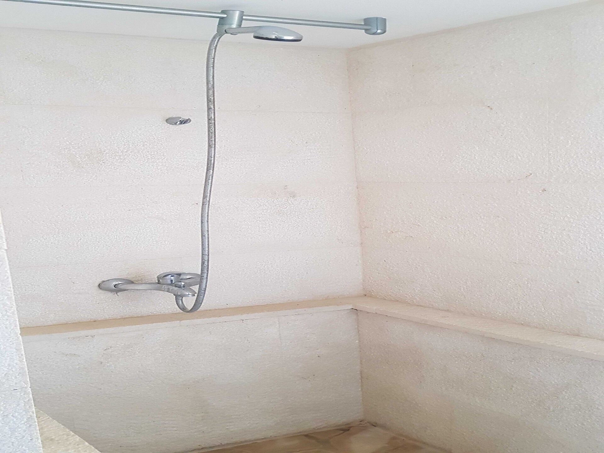 Aan het strand: Ruim appartement met zeezicht in Sutivan · 4 pers. - foto 11