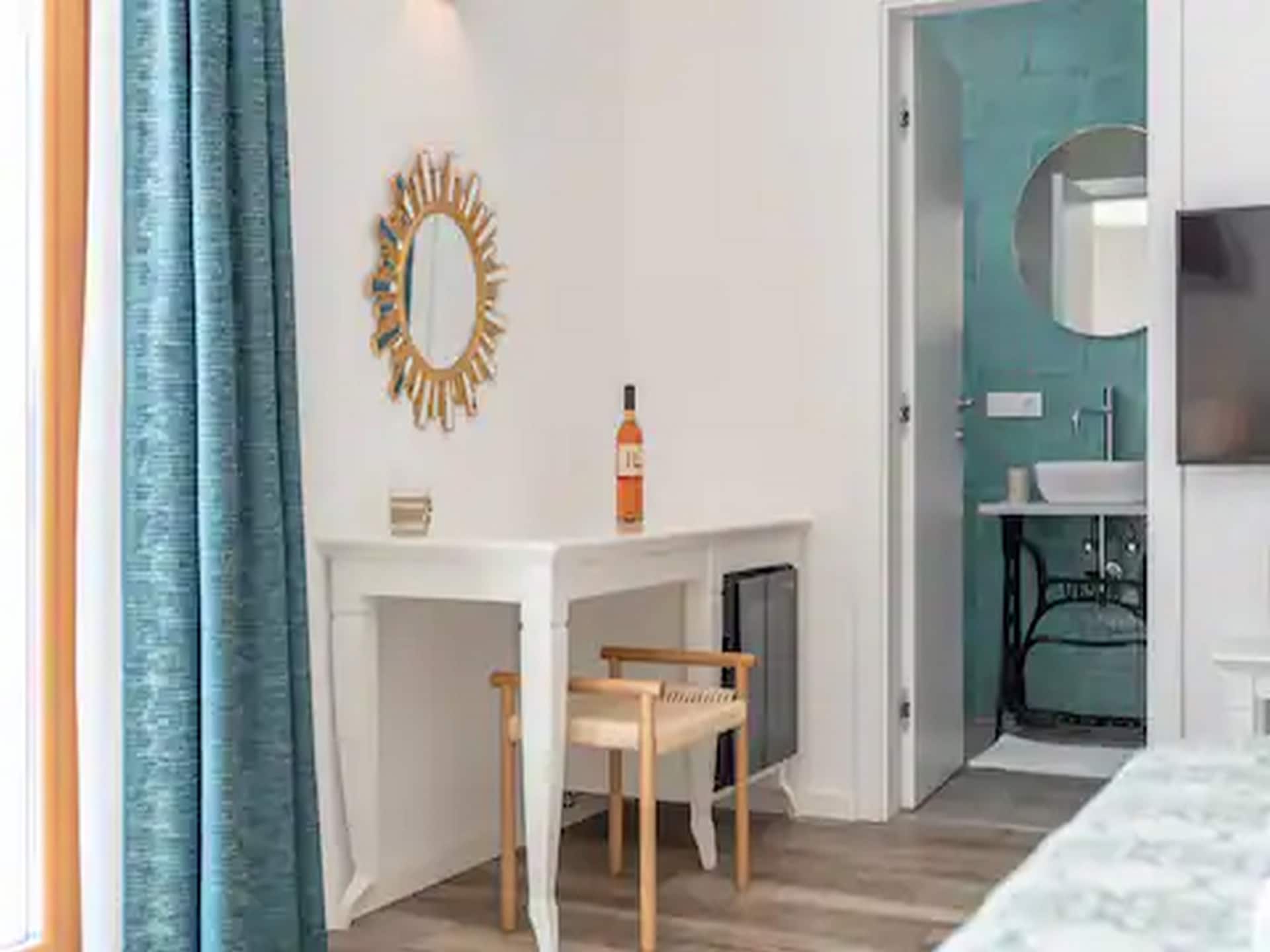 Luxe appartement met zeezicht op 10 meter van het strand in Trogir - foto 9