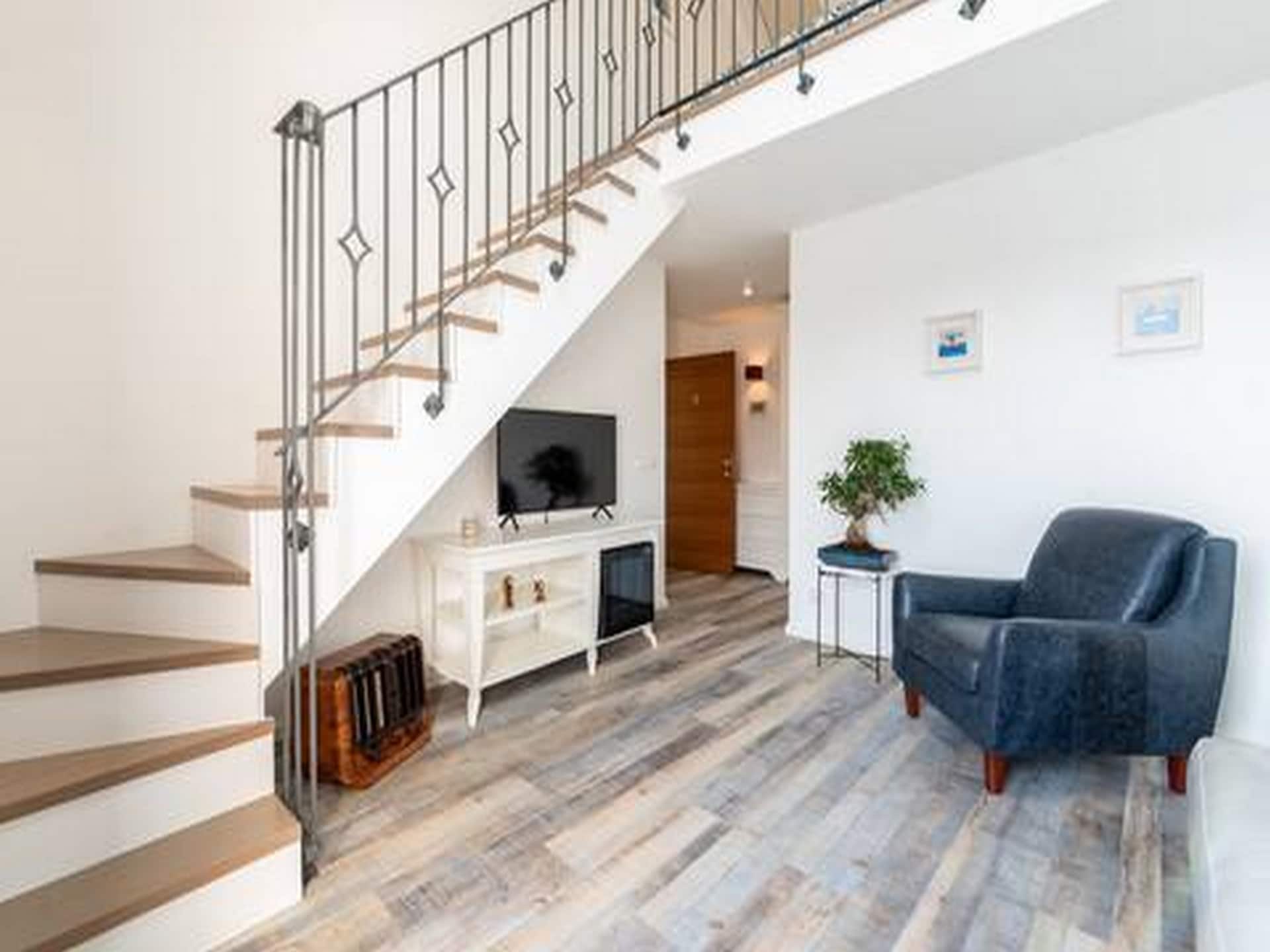Luxe appartement met zeezicht in historisch Trogir - foto 10