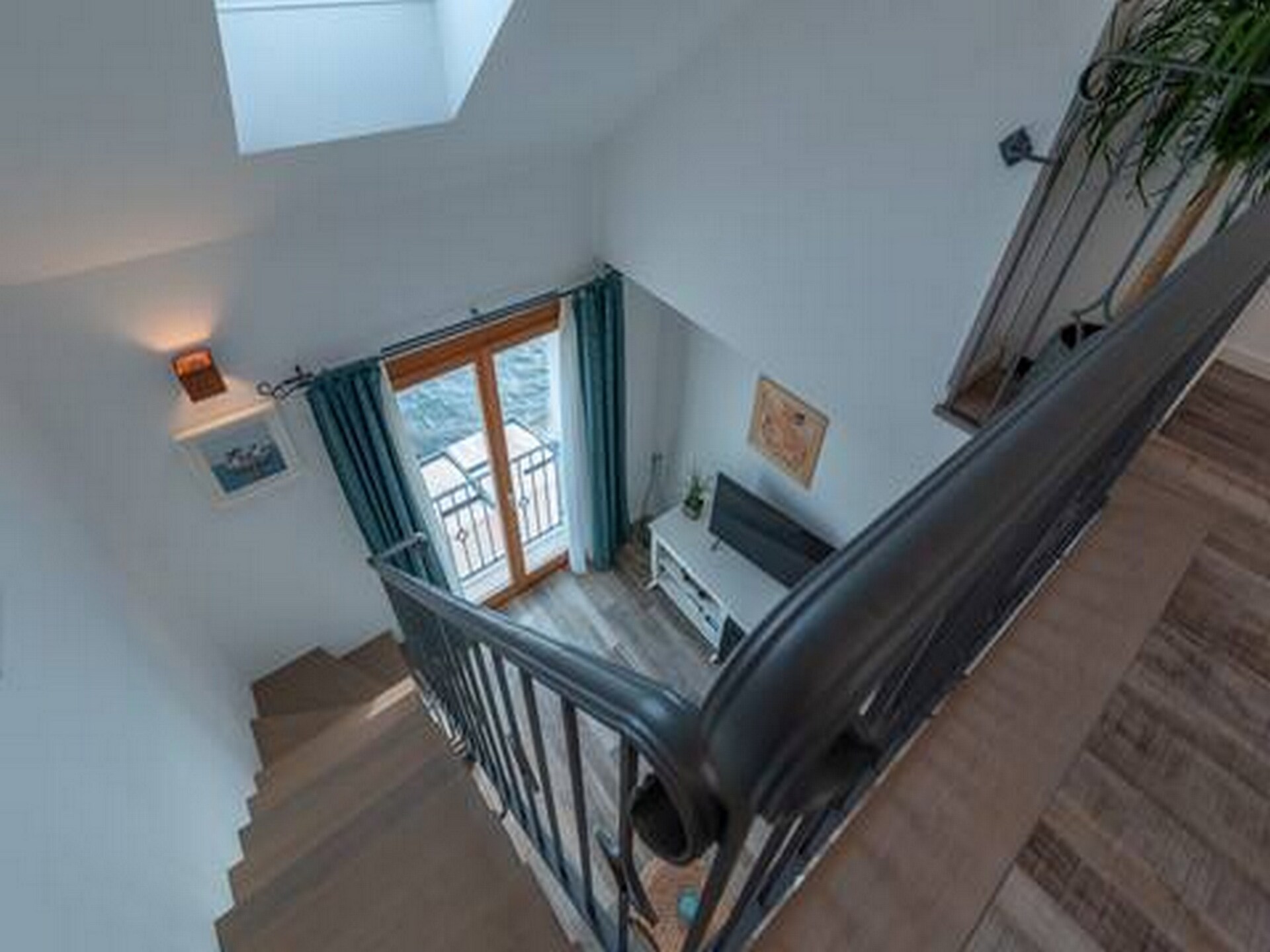Romantisch duplex appartement met adembenemend zeezicht in hartje Trogir - foto 10