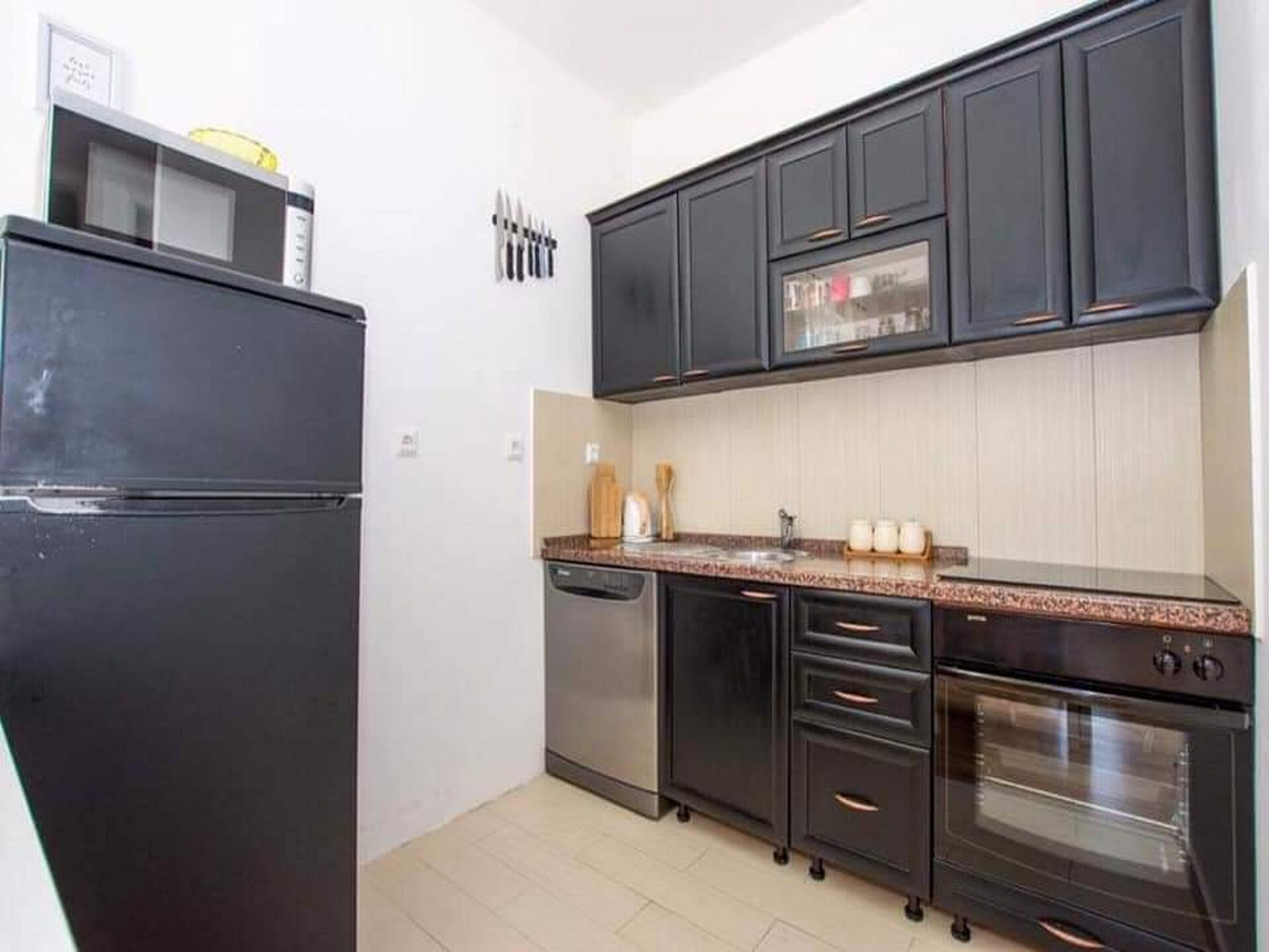Aan het strand: Appartement La Eva op Pag voor 4 personen - foto 6