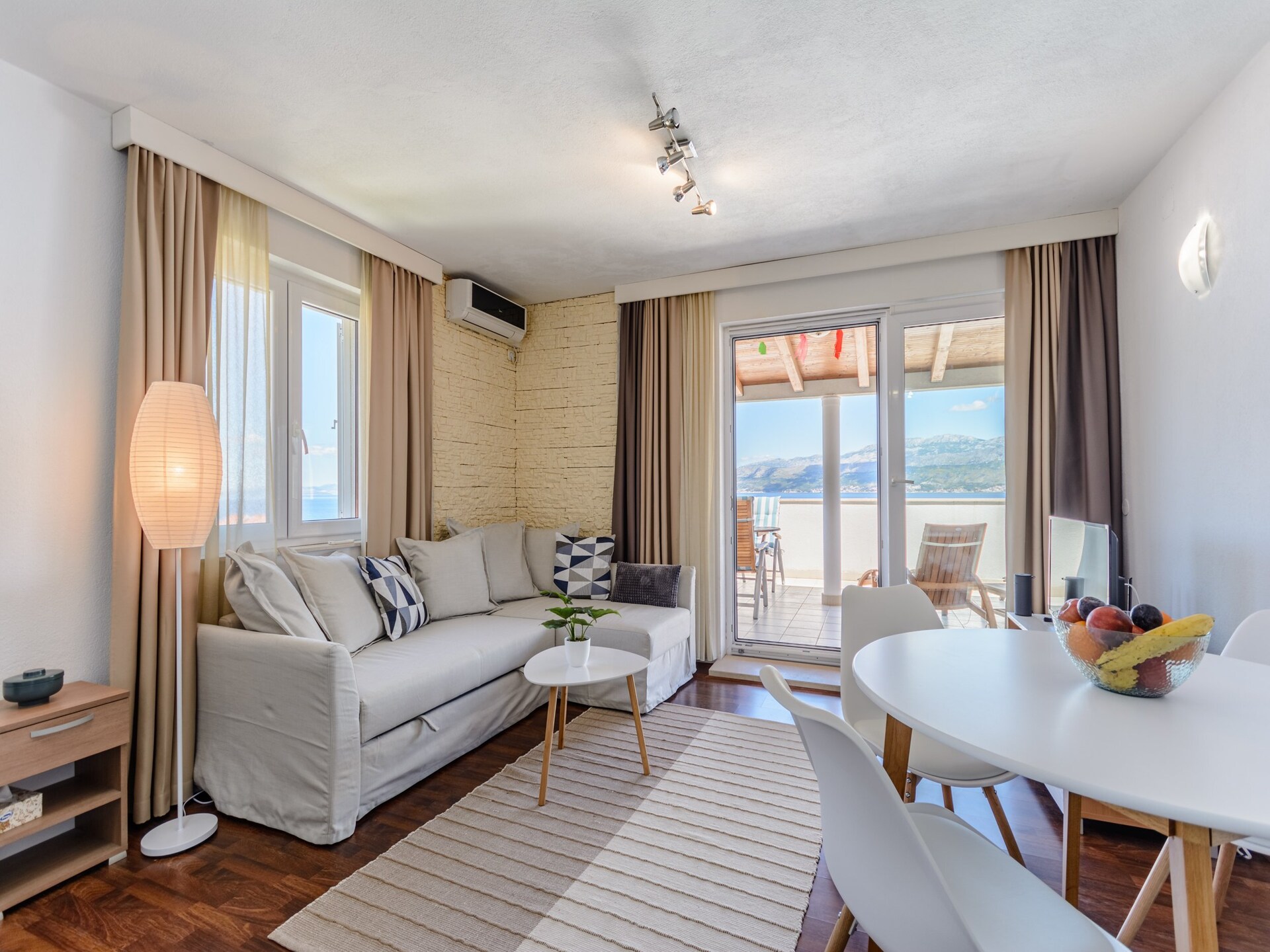 Zonsondergang appartement met balkon en panoramisch zeezicht in Postira - foto 17