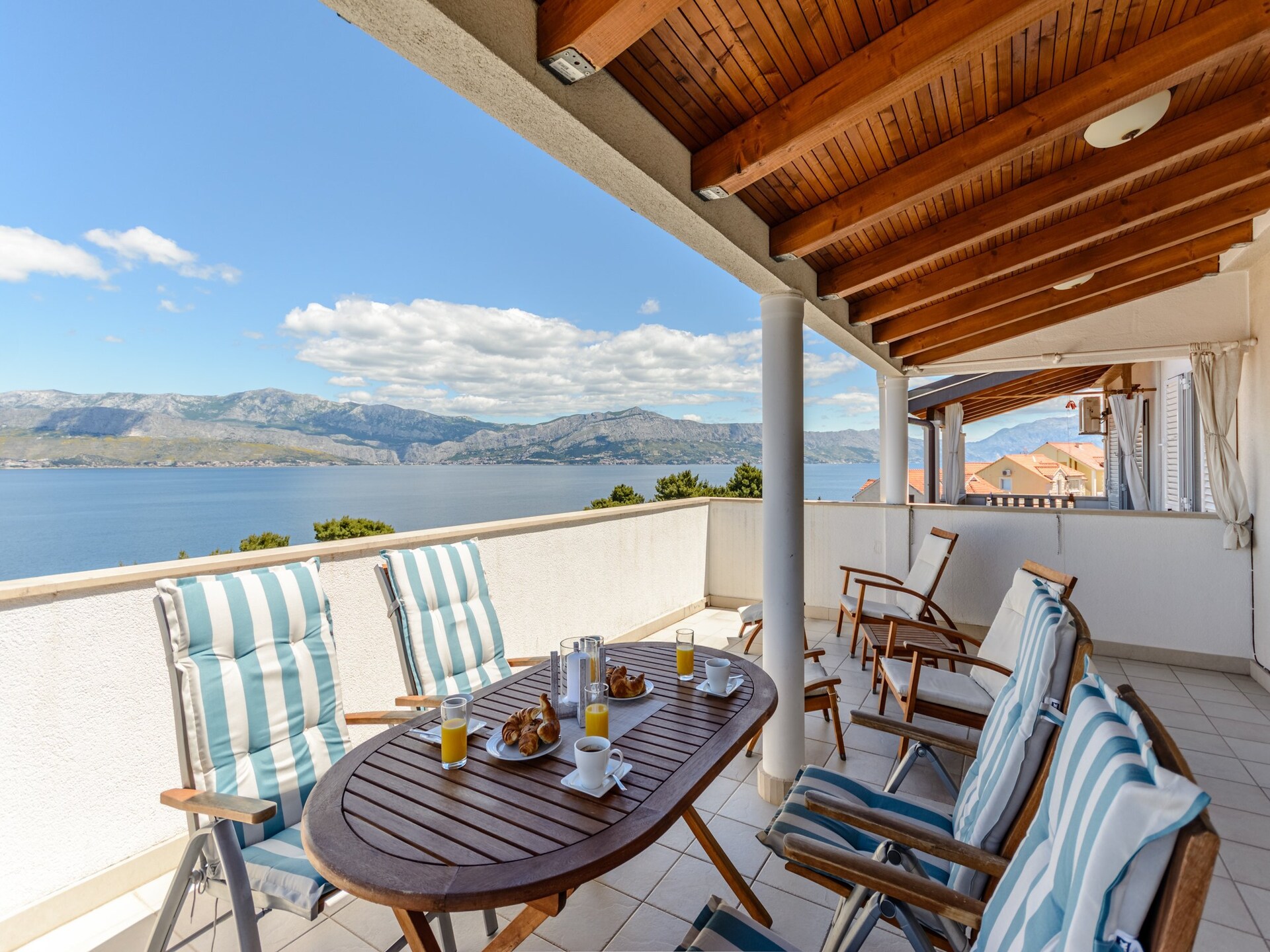 Zonsondergang appartement met balkon en panoramisch zeezicht in Postira - foto 13