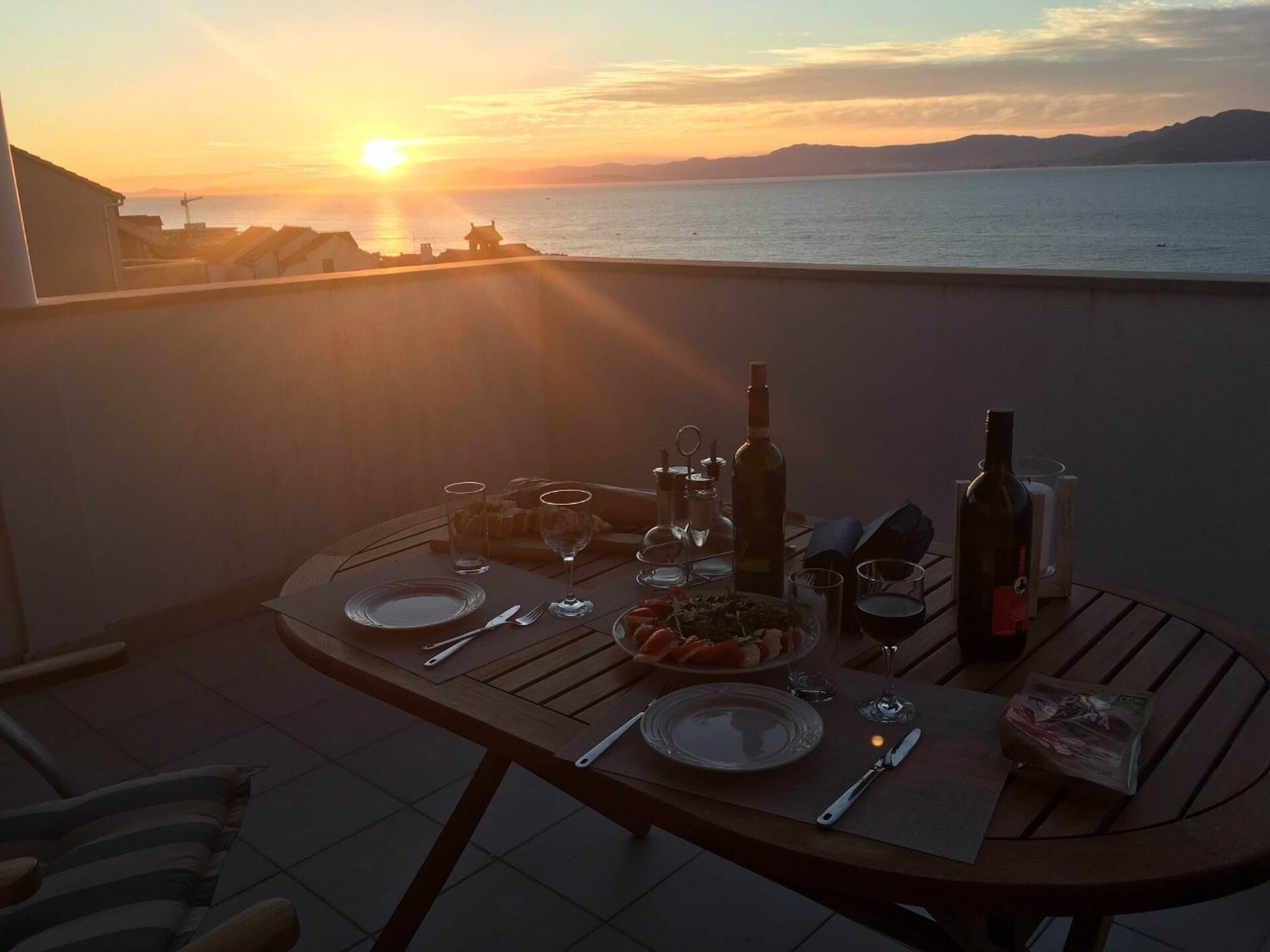 Zonsondergang appartement met balkon en panoramisch zeezicht in Postira - foto 16