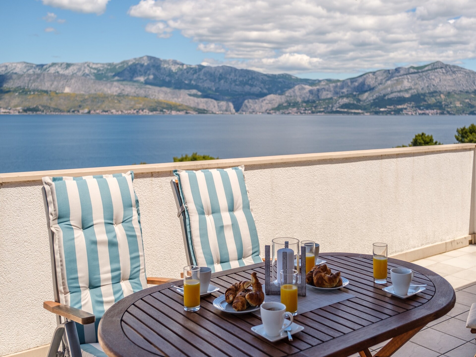 Zonsondergang appartement met balkon en panoramisch zeezicht in Postira - foto 14