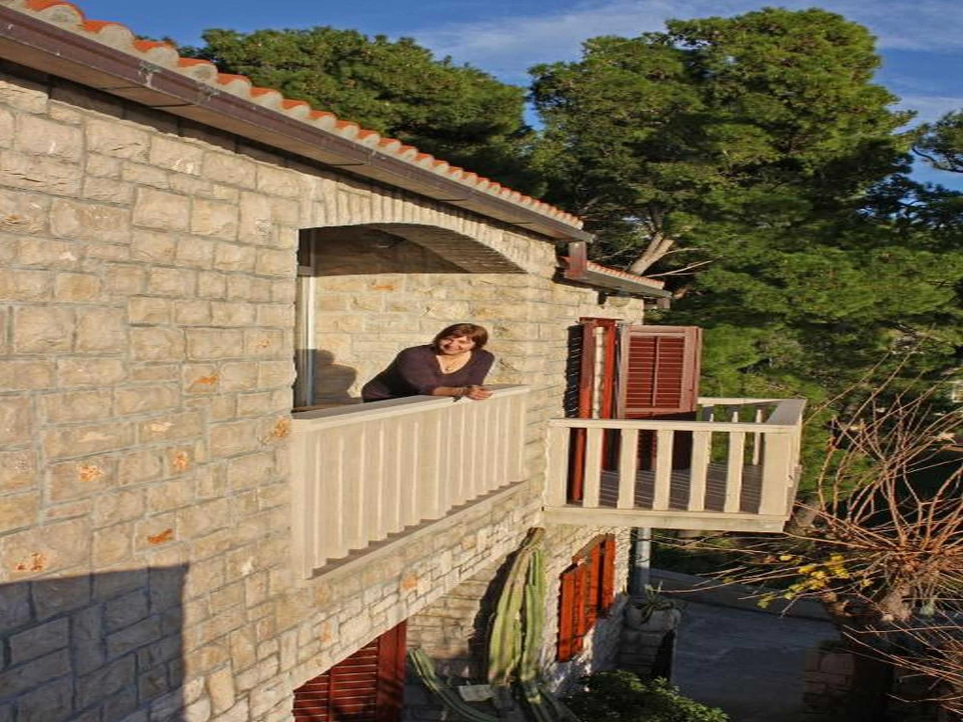 Ruim appartement met zeezicht op slechts 10 meter van het strand in Bol - foto 7